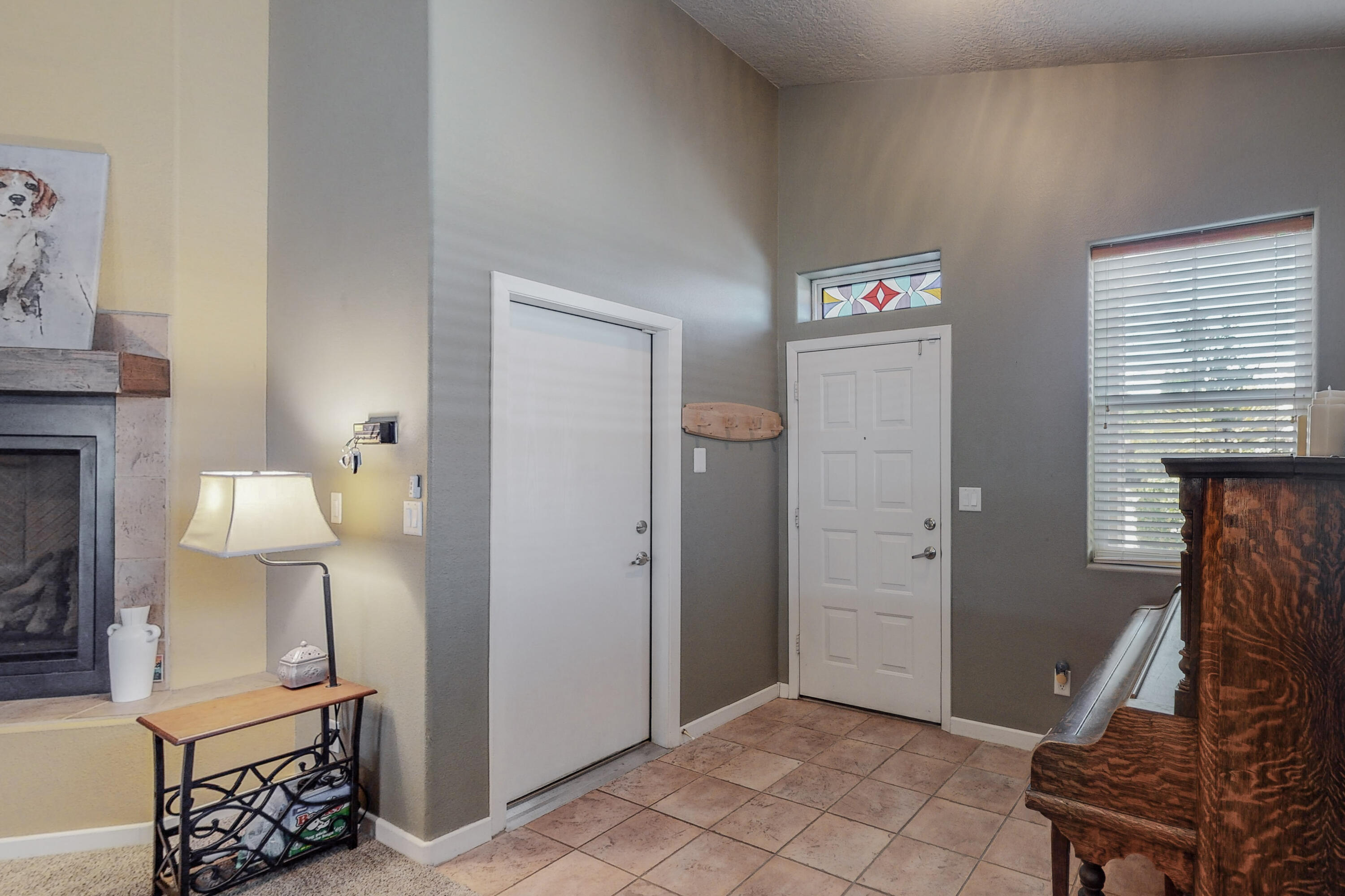 1364 REYNOSA Loop SE