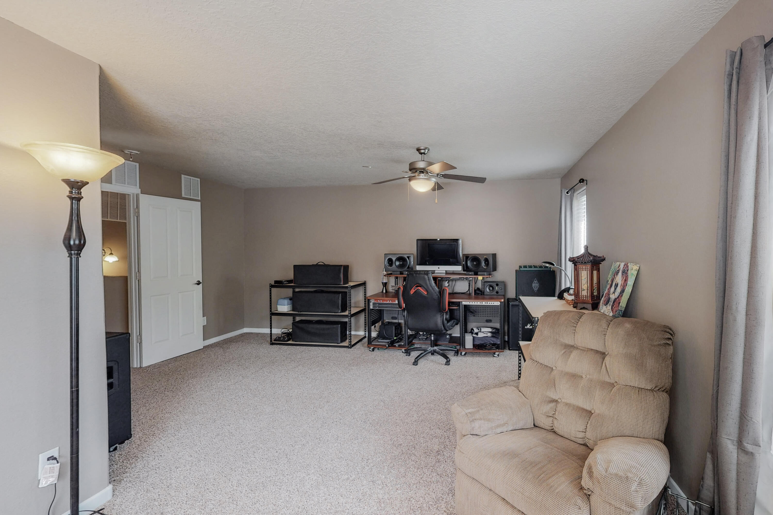 1364 REYNOSA Loop SE
