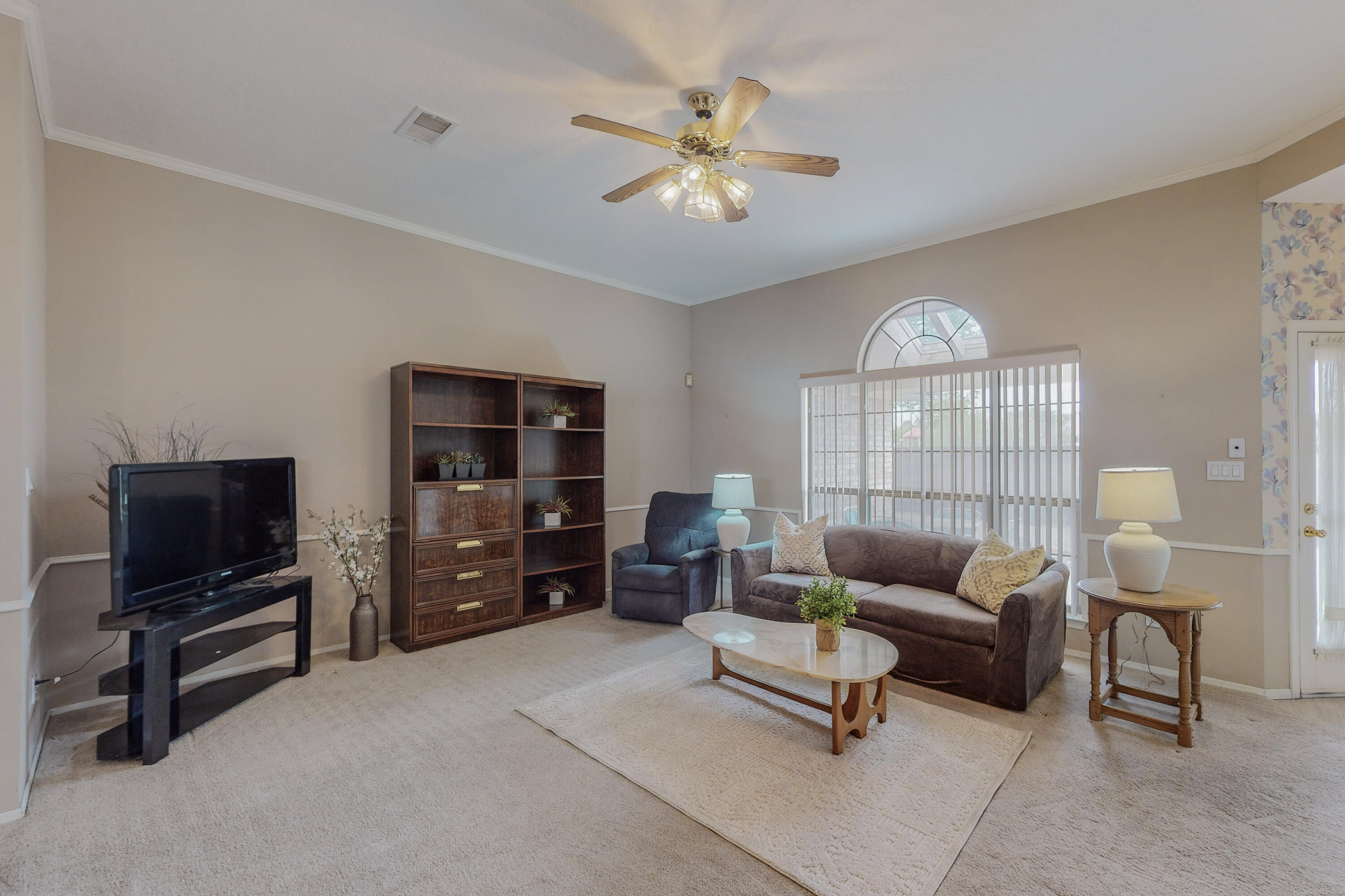 7557 CALYX Drive NW