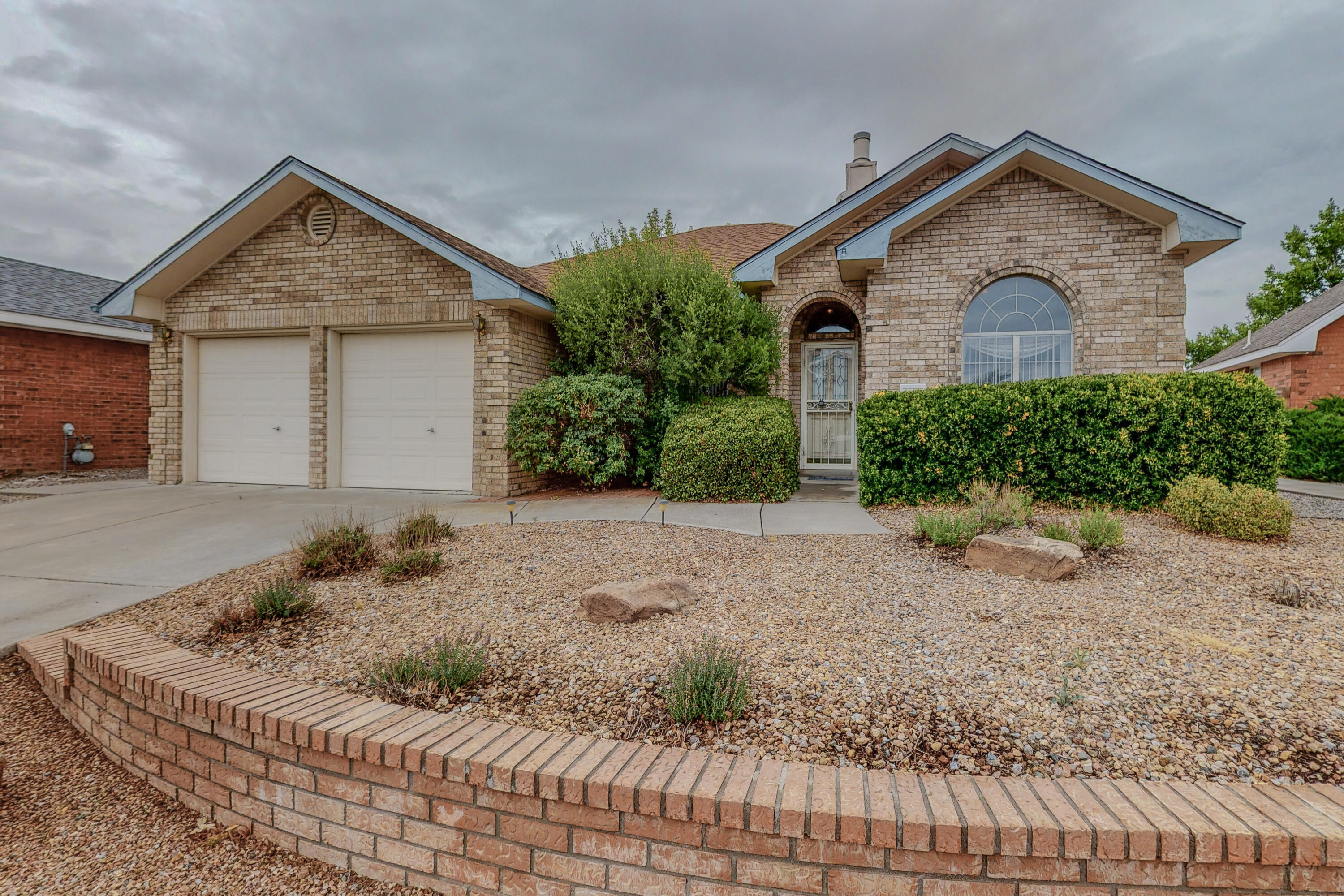 7557 CALYX Drive NW