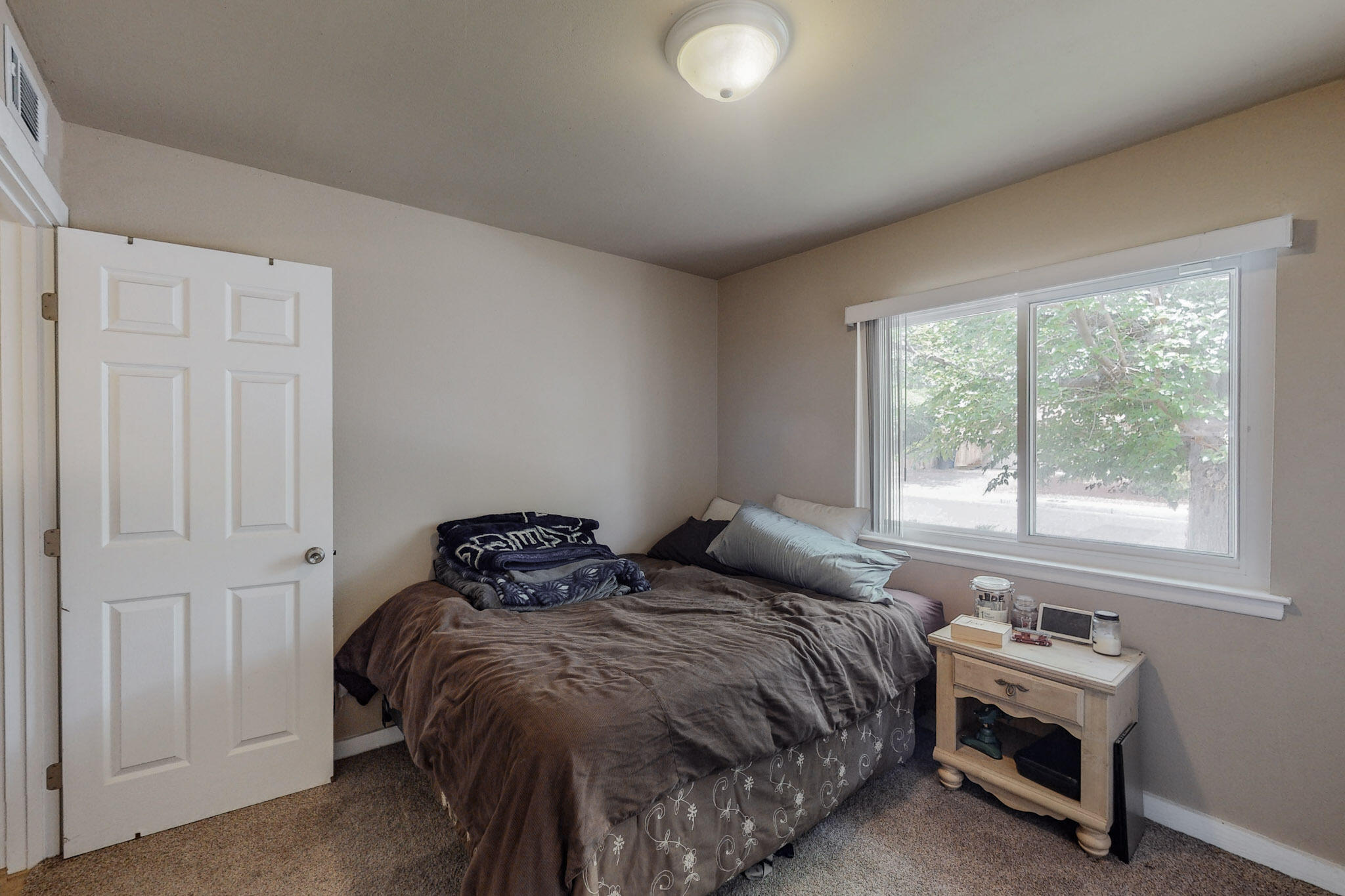 11109 N WOODLAND Avenue NE