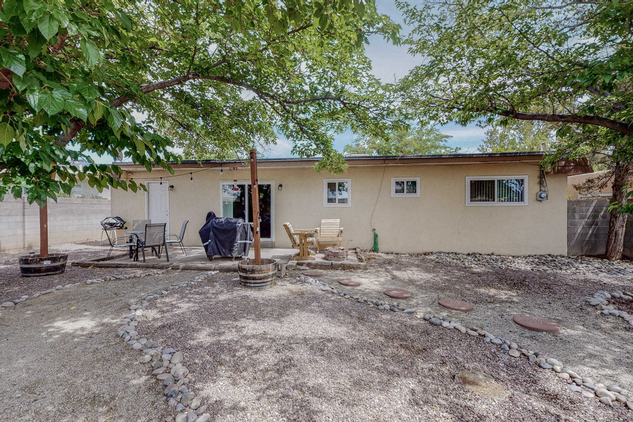 11109 N WOODLAND Avenue NE