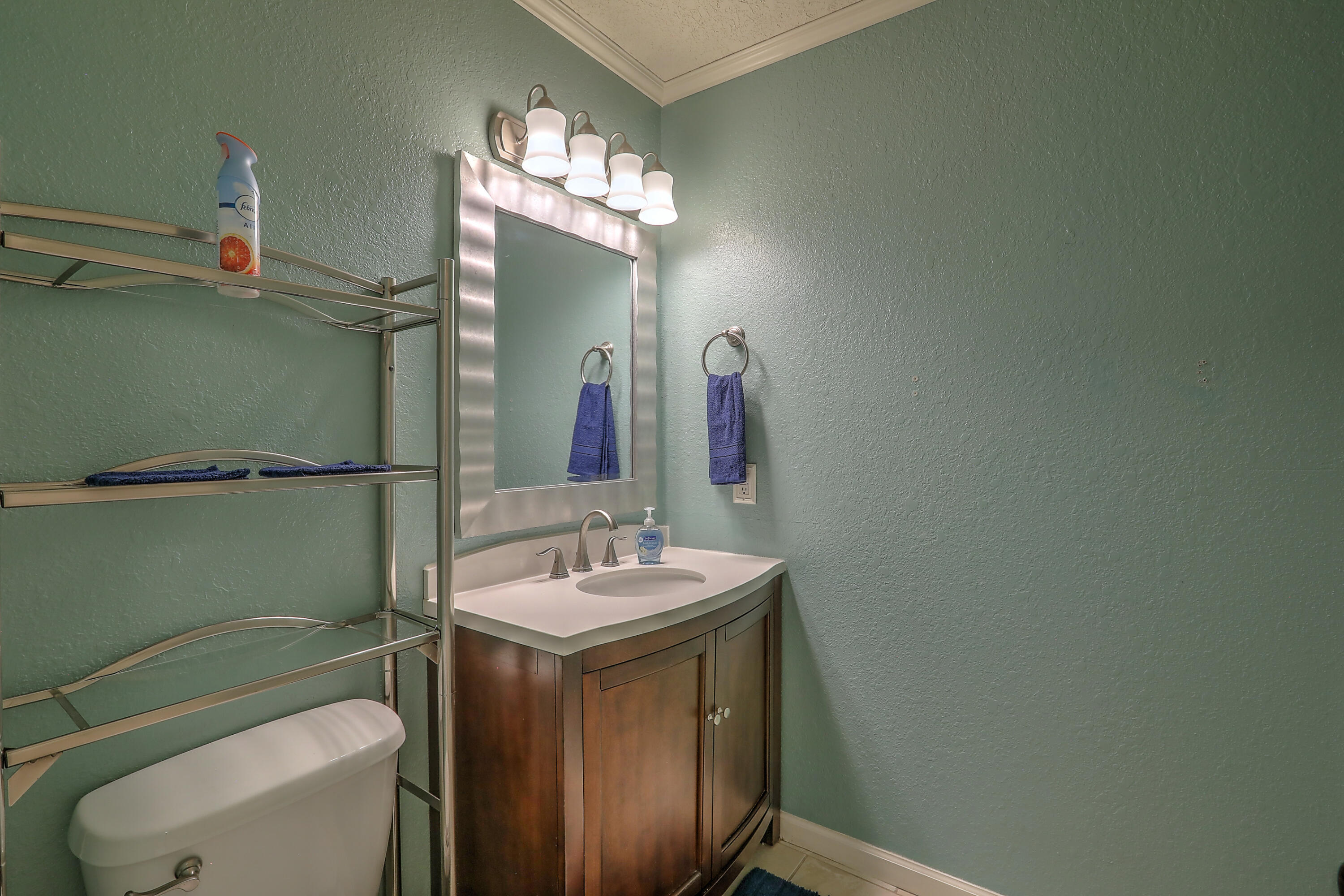 4701 MORRIS Street NE Unit: 1802