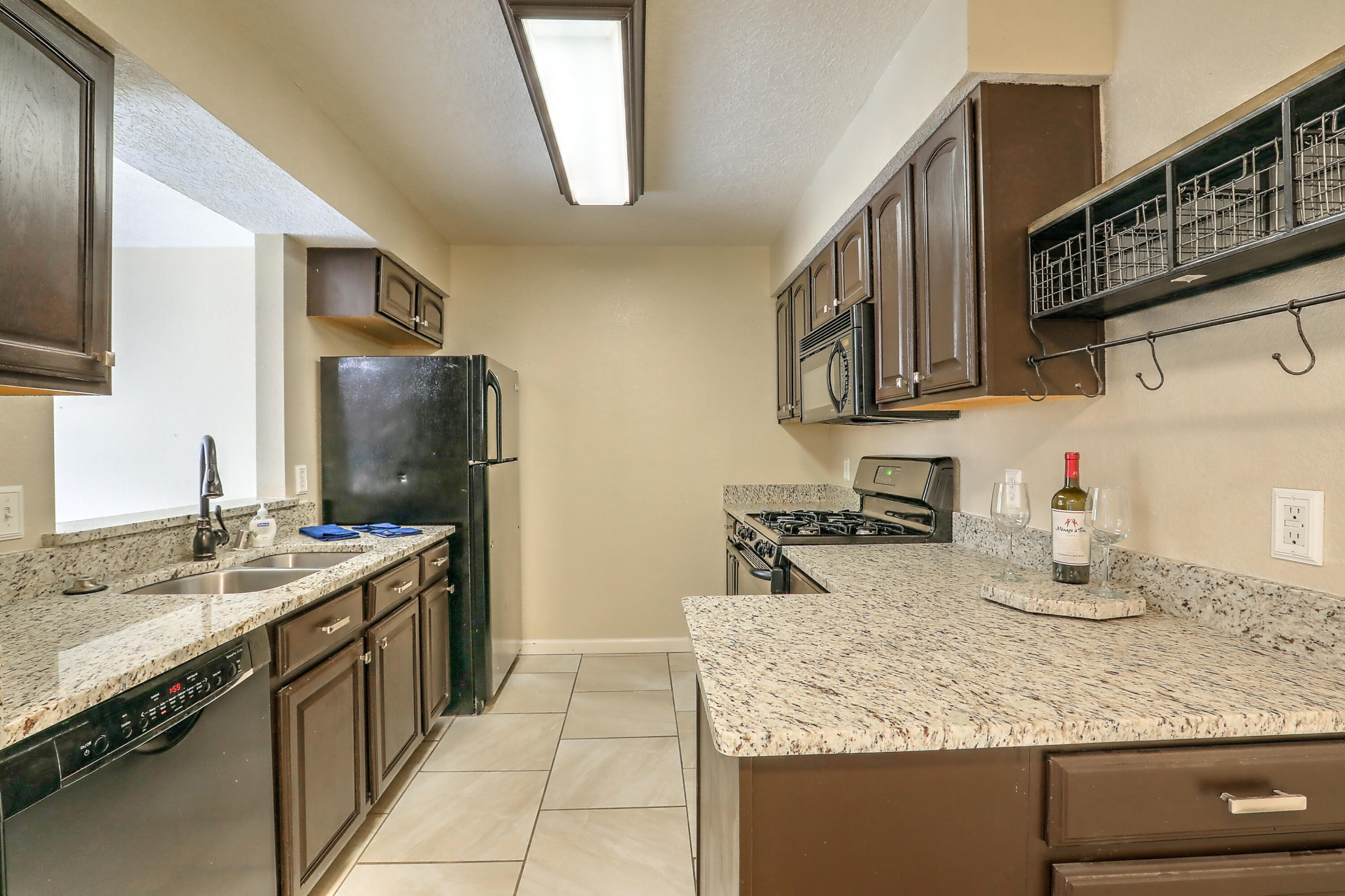 4701 MORRIS Street NE Unit: 1802