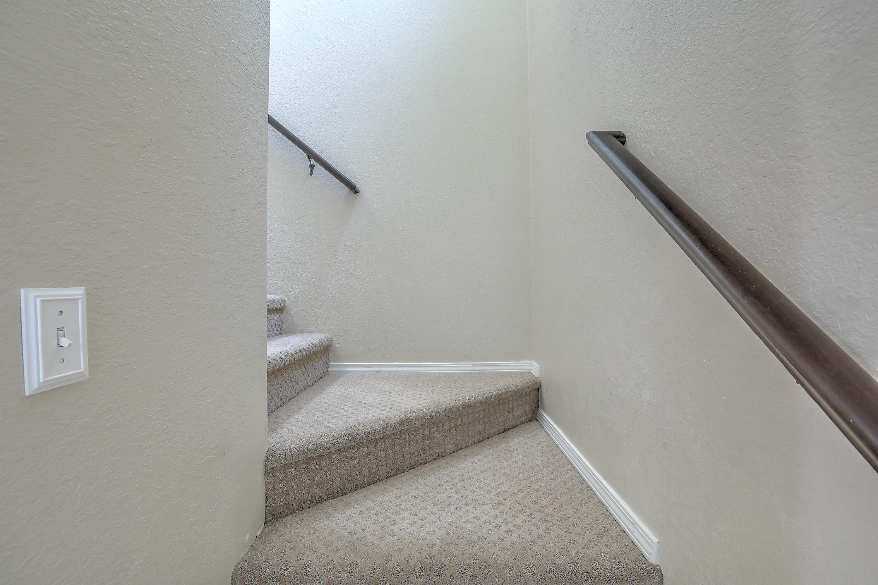 4701 MORRIS Street NE Unit: 1802