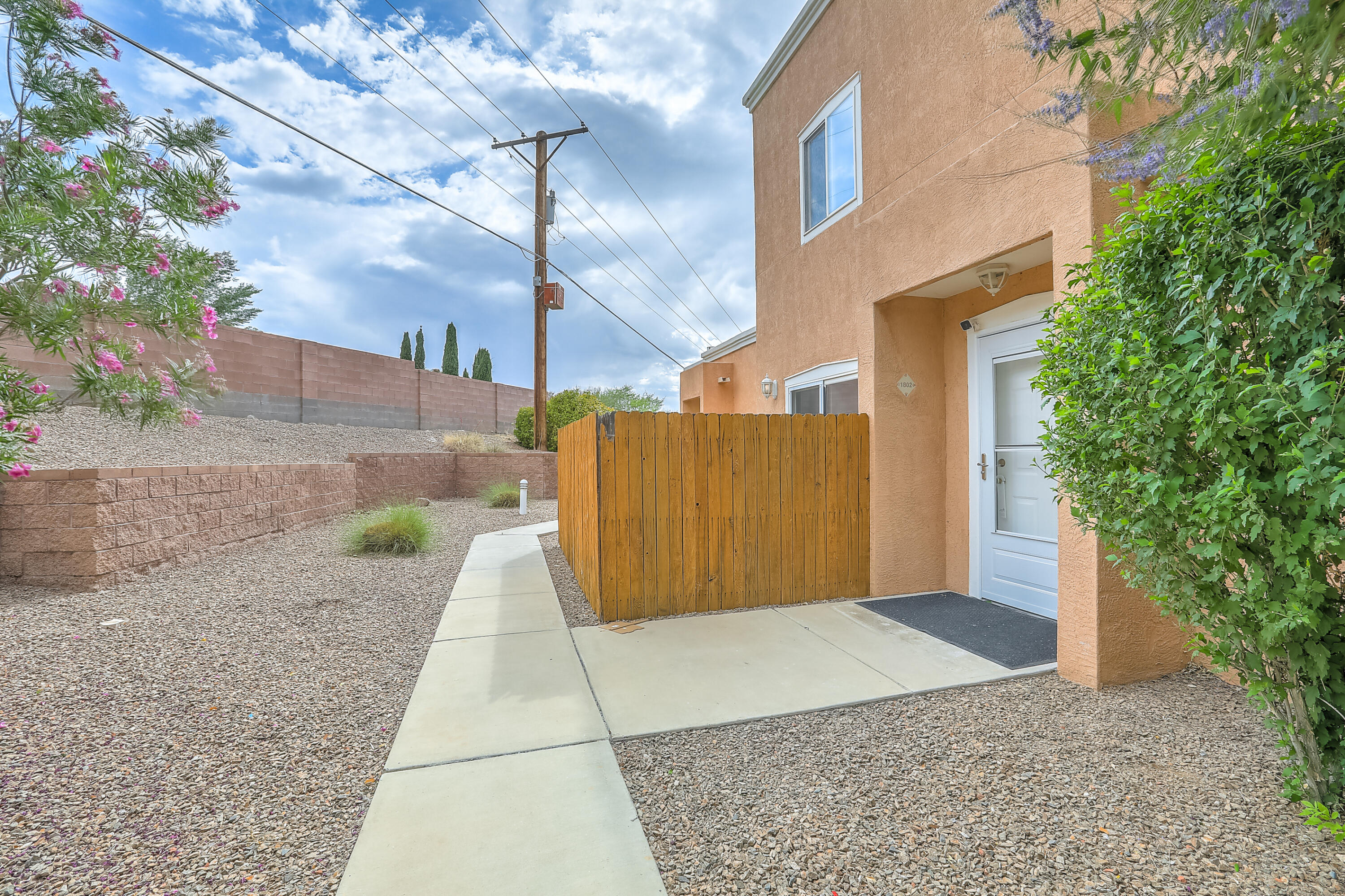 4701 MORRIS Street NE Unit: 1802