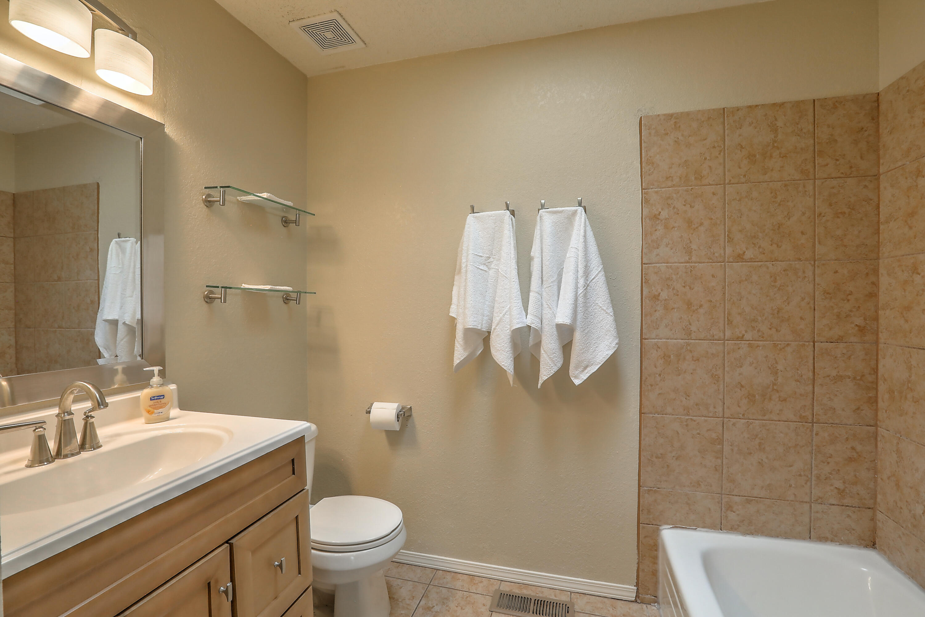 4701 MORRIS Street NE Unit: 1802