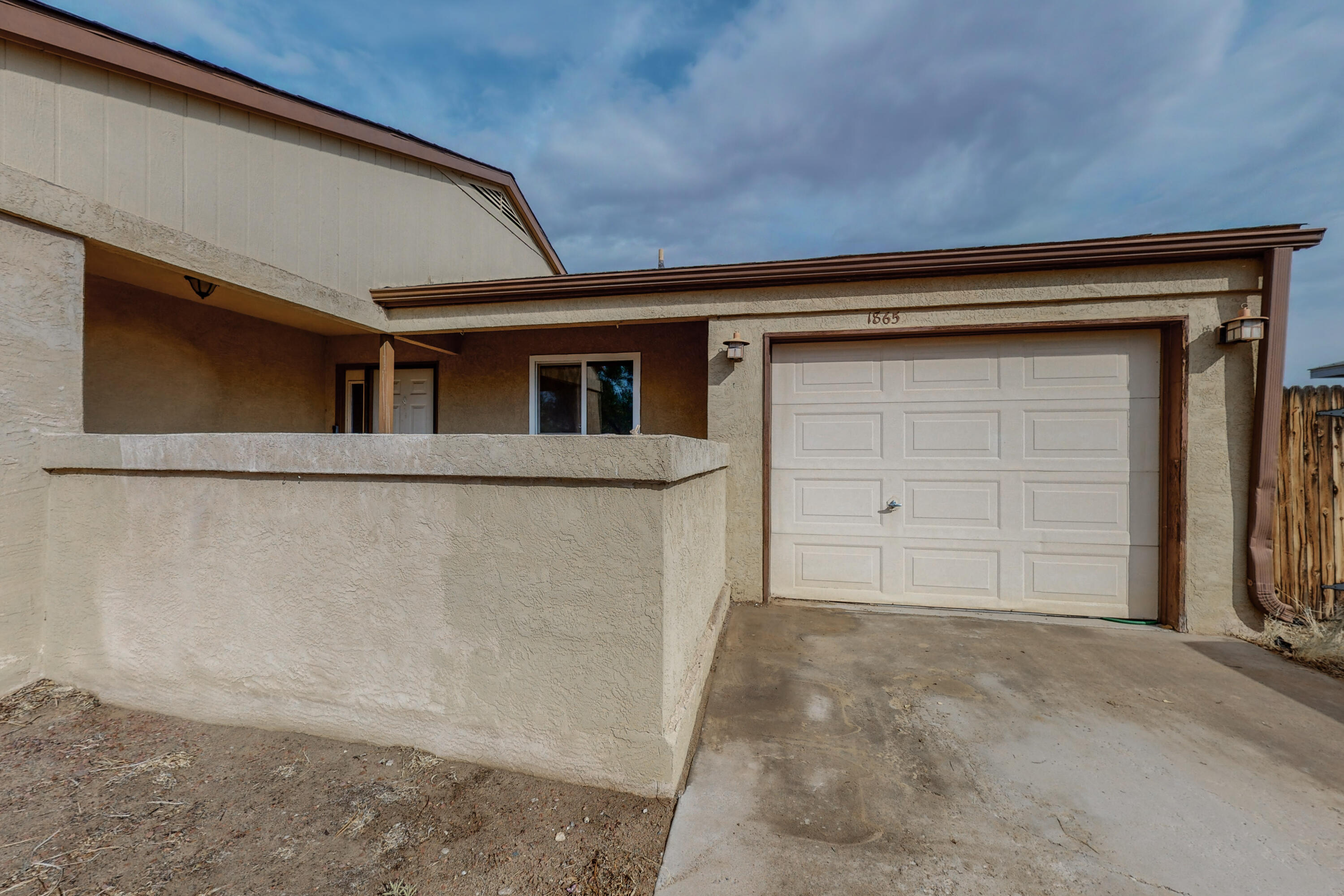 1865 CLEARWATER Loop NE