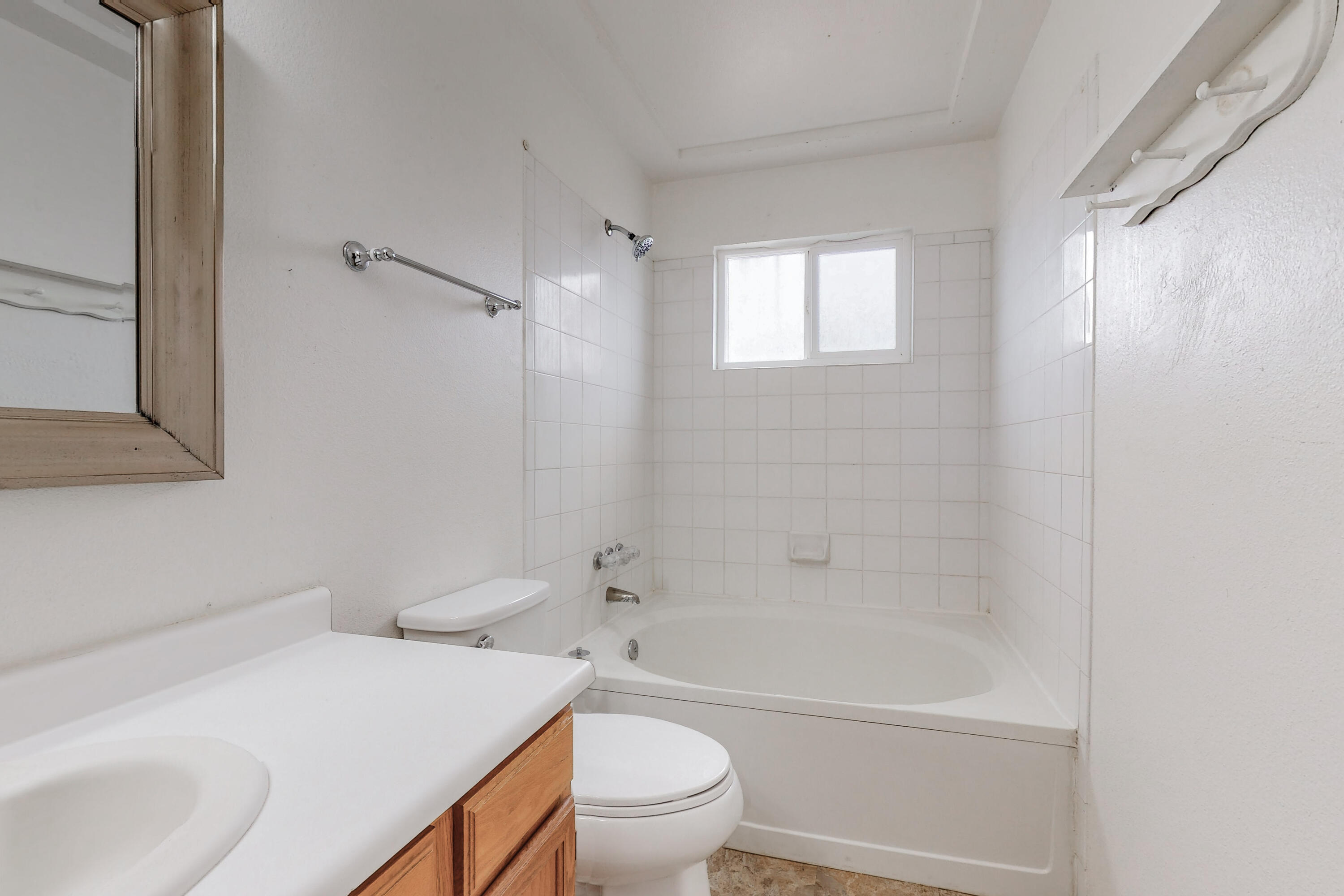 1865 CLEARWATER Loop NE