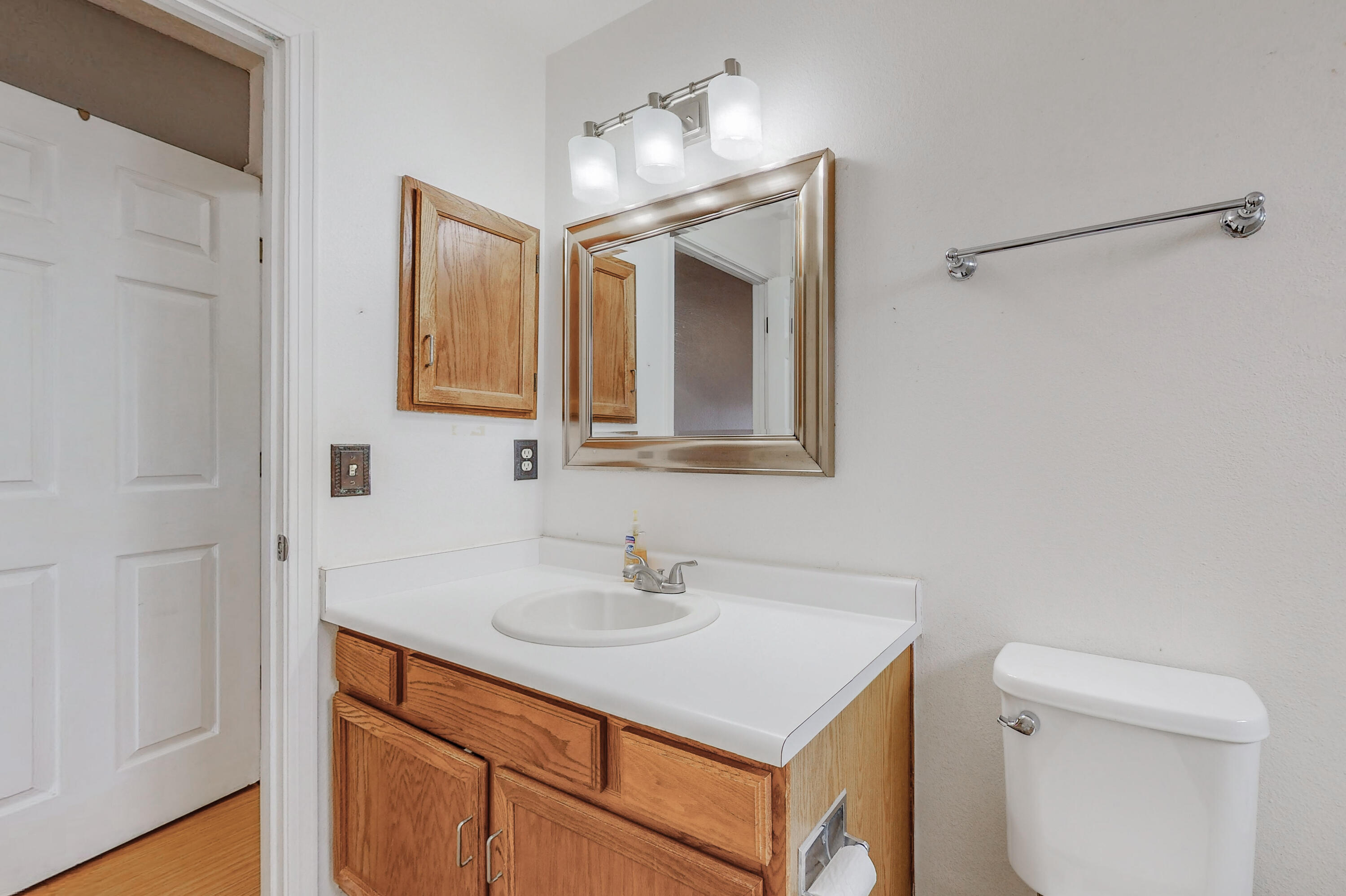 1865 CLEARWATER Loop NE