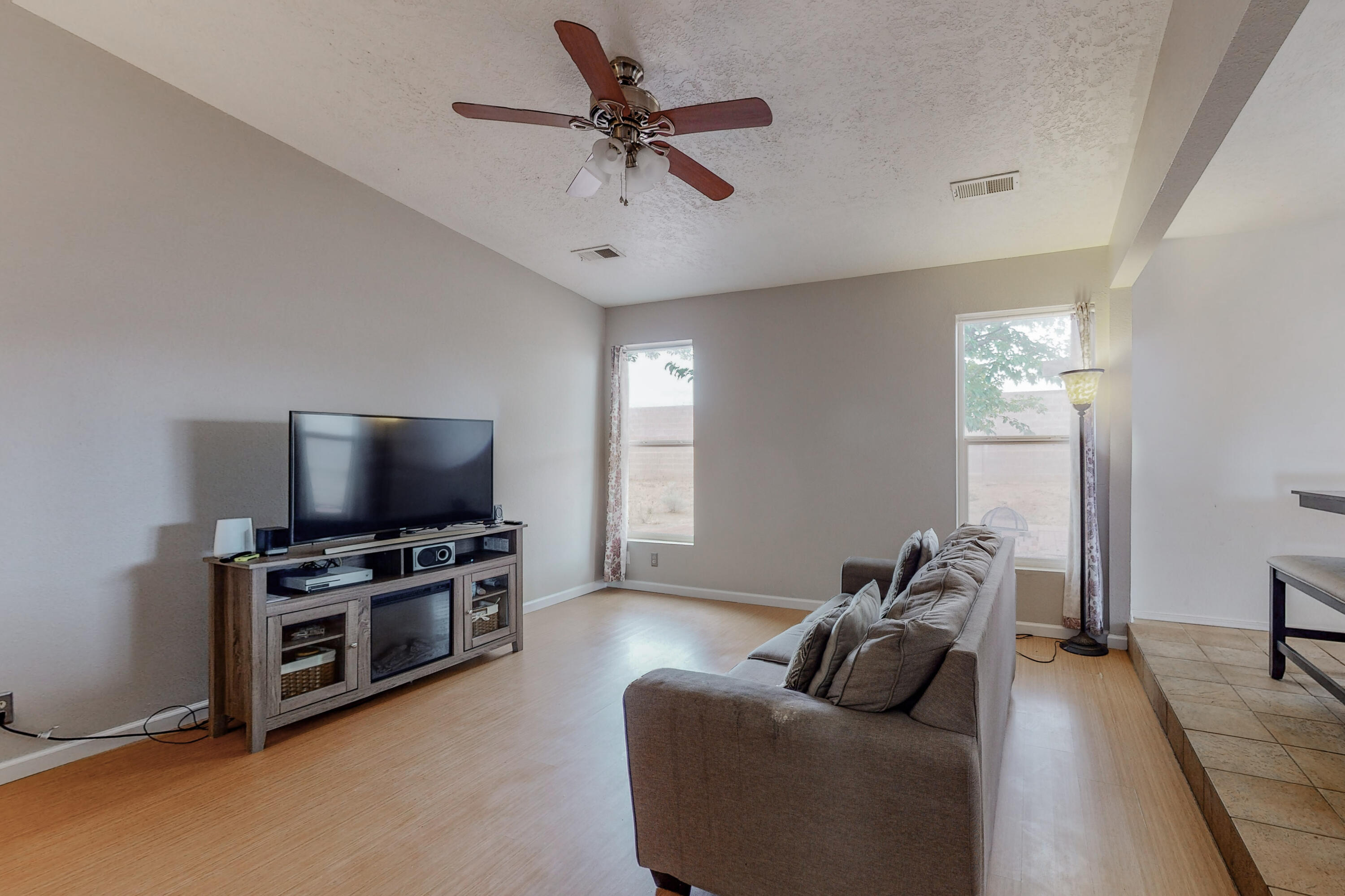 1865 CLEARWATER Loop NE