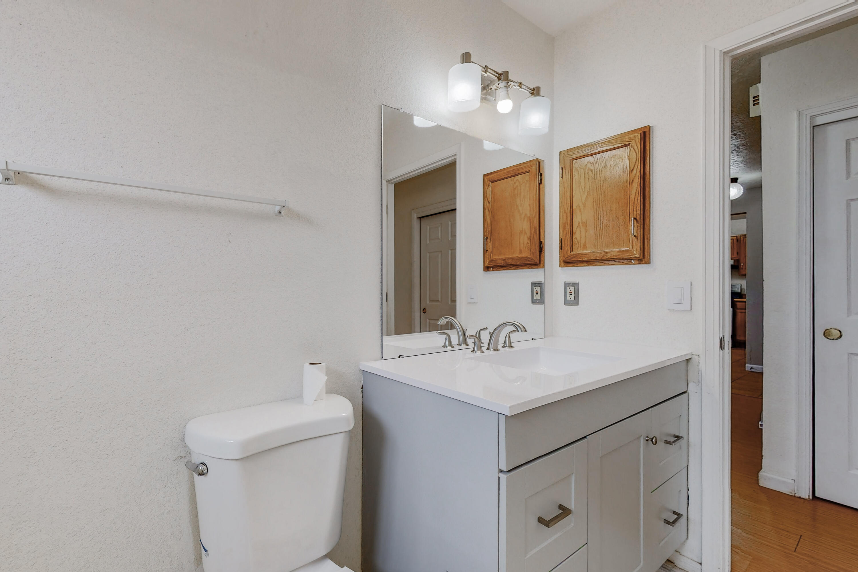 1865 CLEARWATER Loop NE