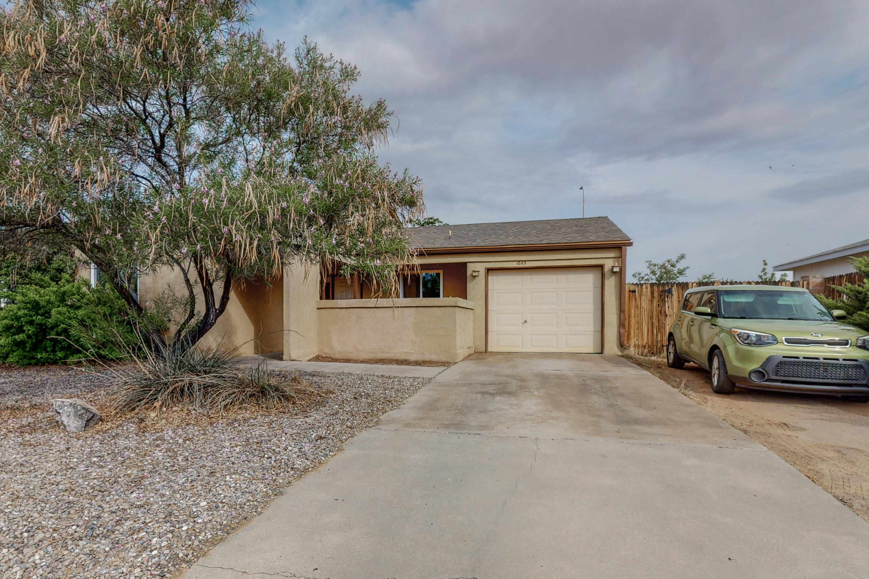 1865 CLEARWATER Loop NE