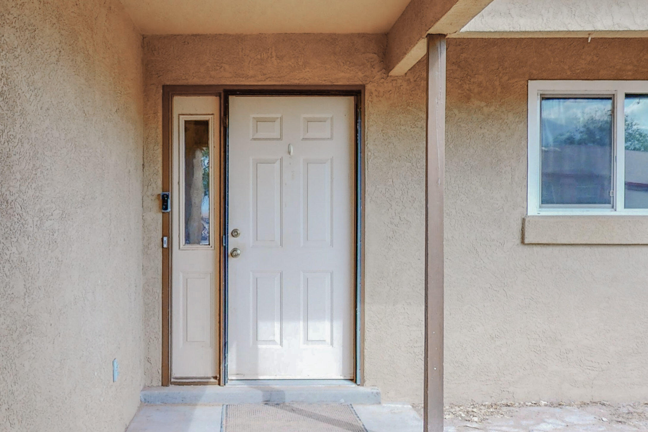 1865 CLEARWATER Loop NE