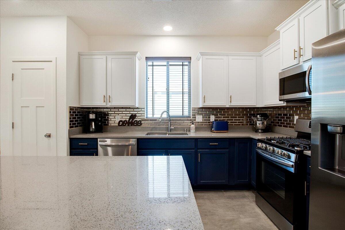 2696 CAMINO PLATA Loop NE