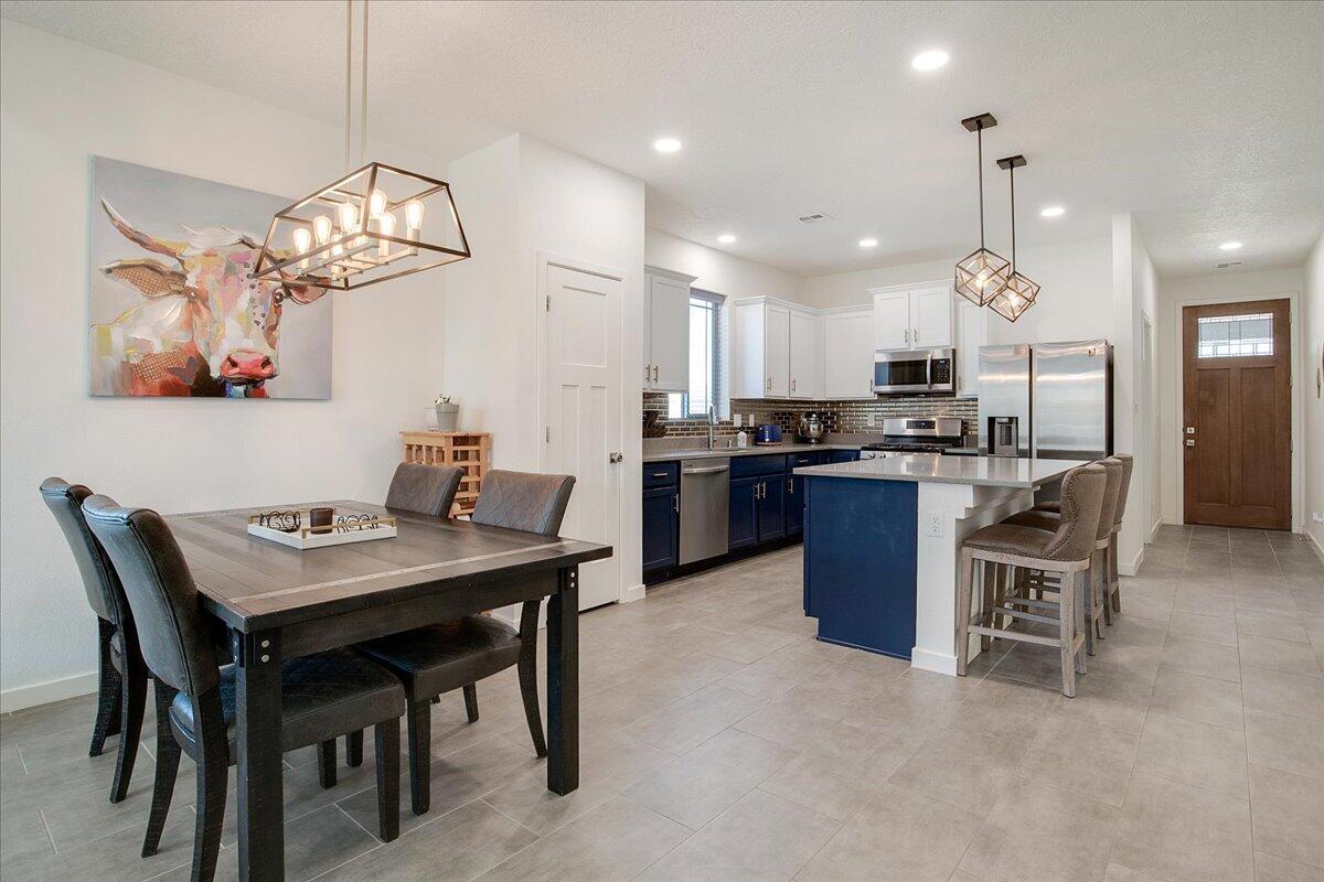2696 CAMINO PLATA Loop NE