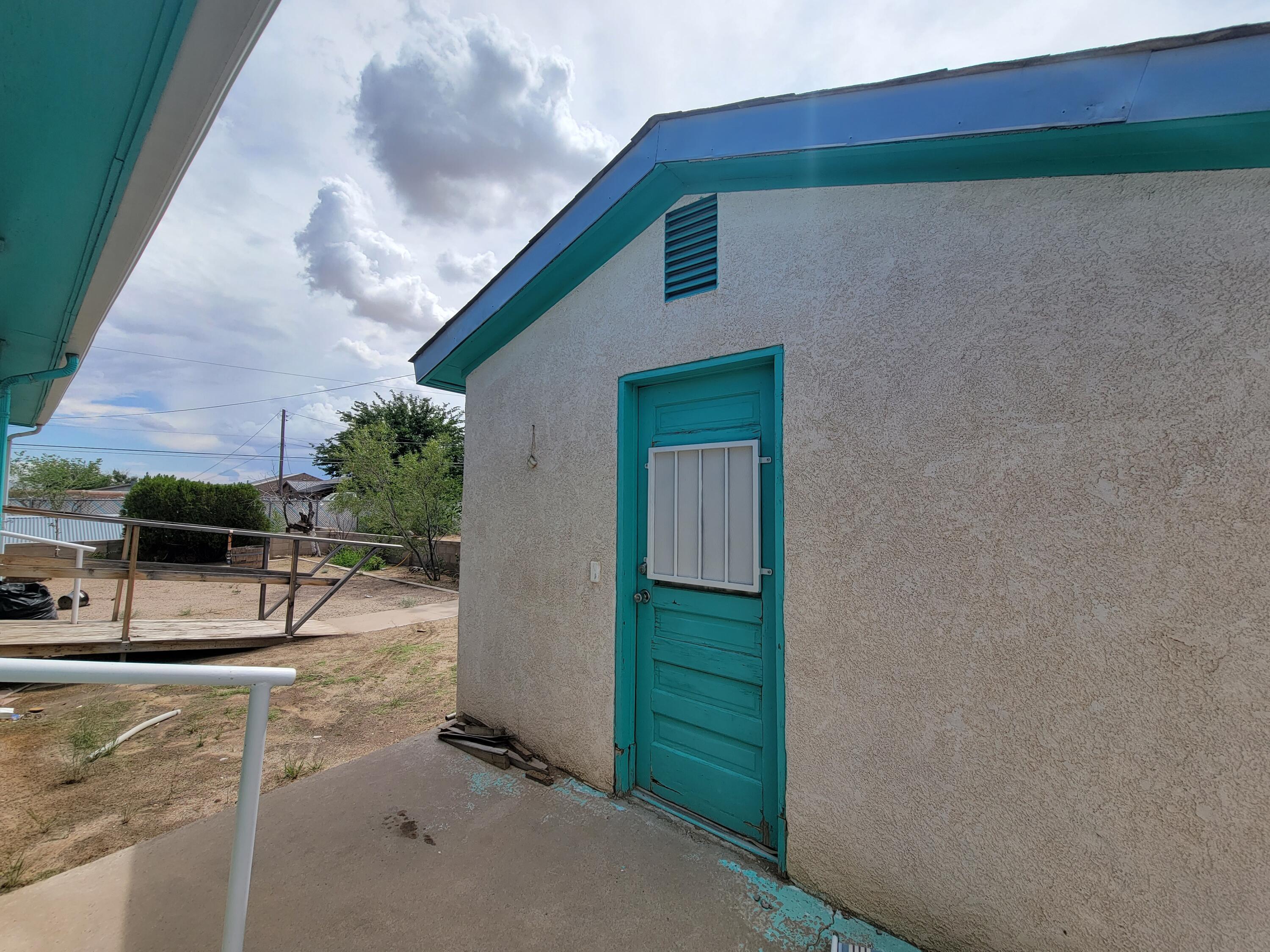 3035 SNIPES Road SW