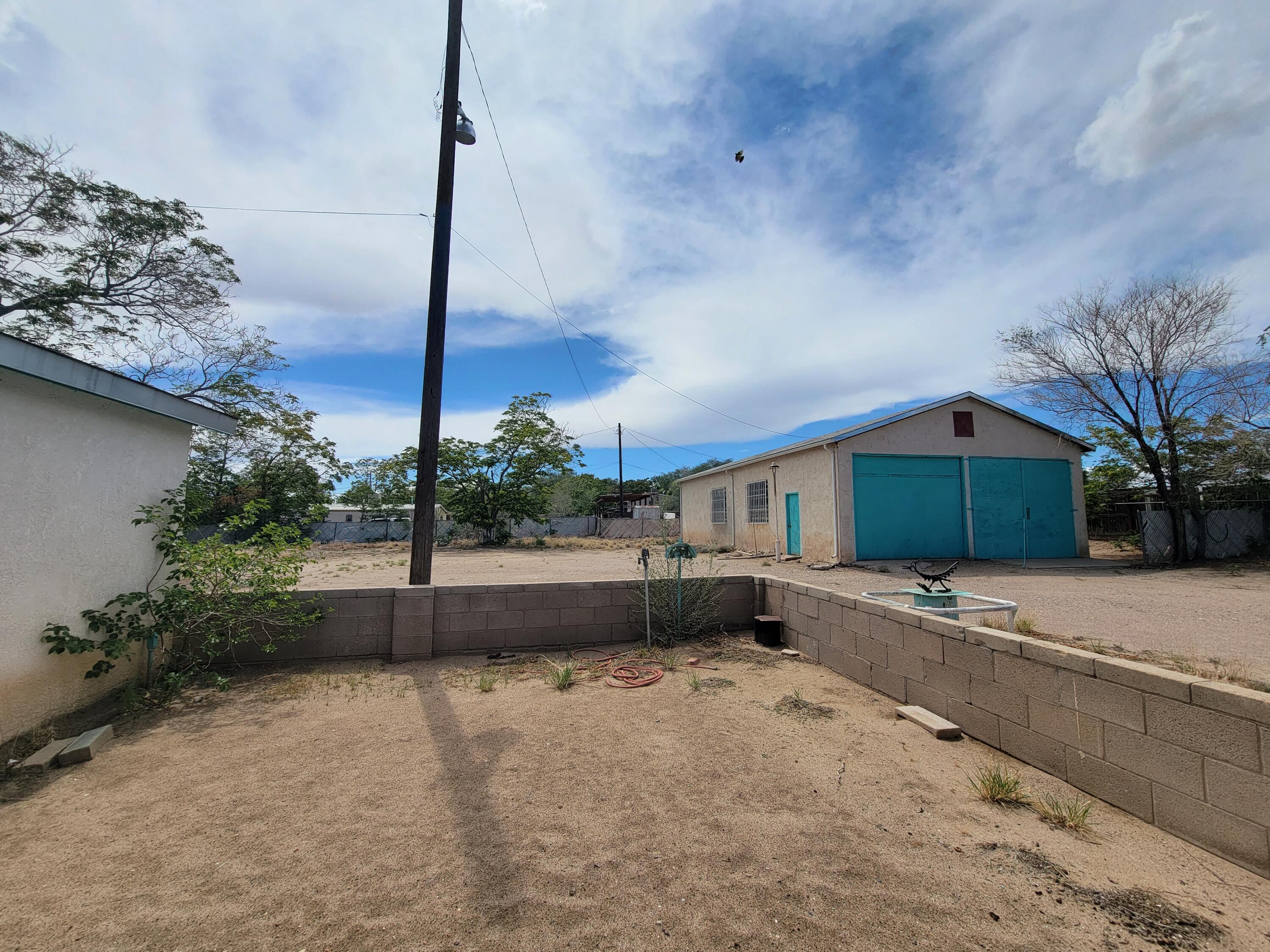 3035 SNIPES Road SW
