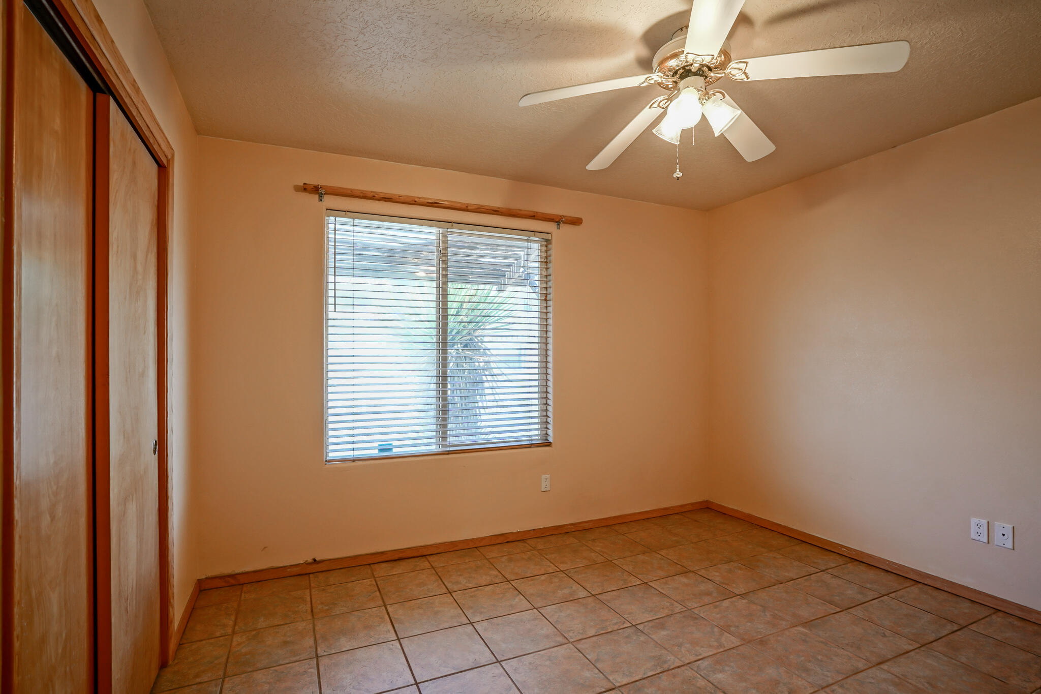 4215 NEW VISTAS Court NW