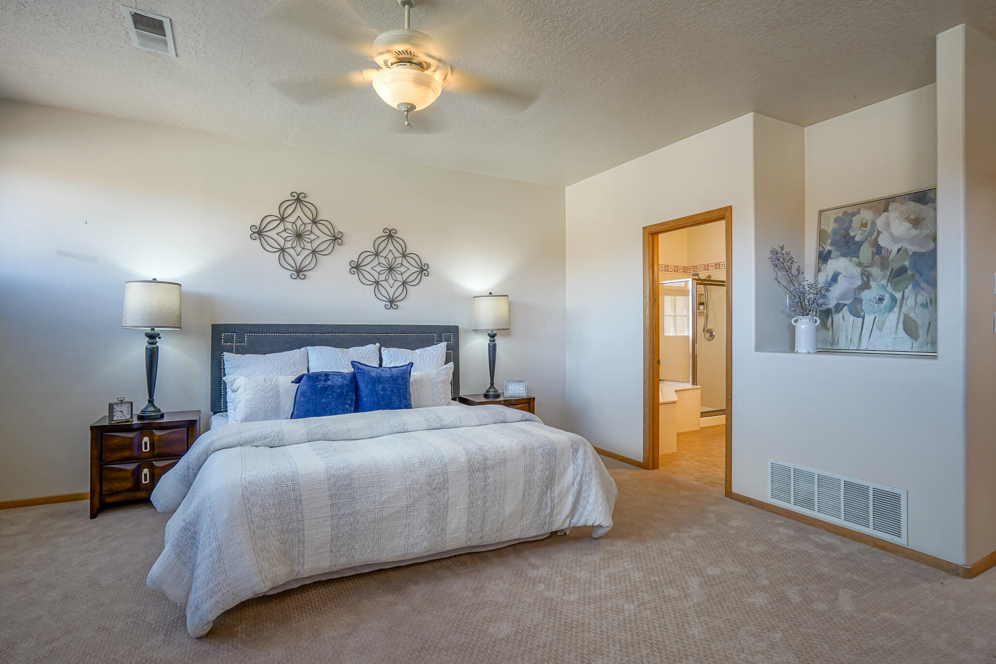4215 NEW VISTAS Court NW