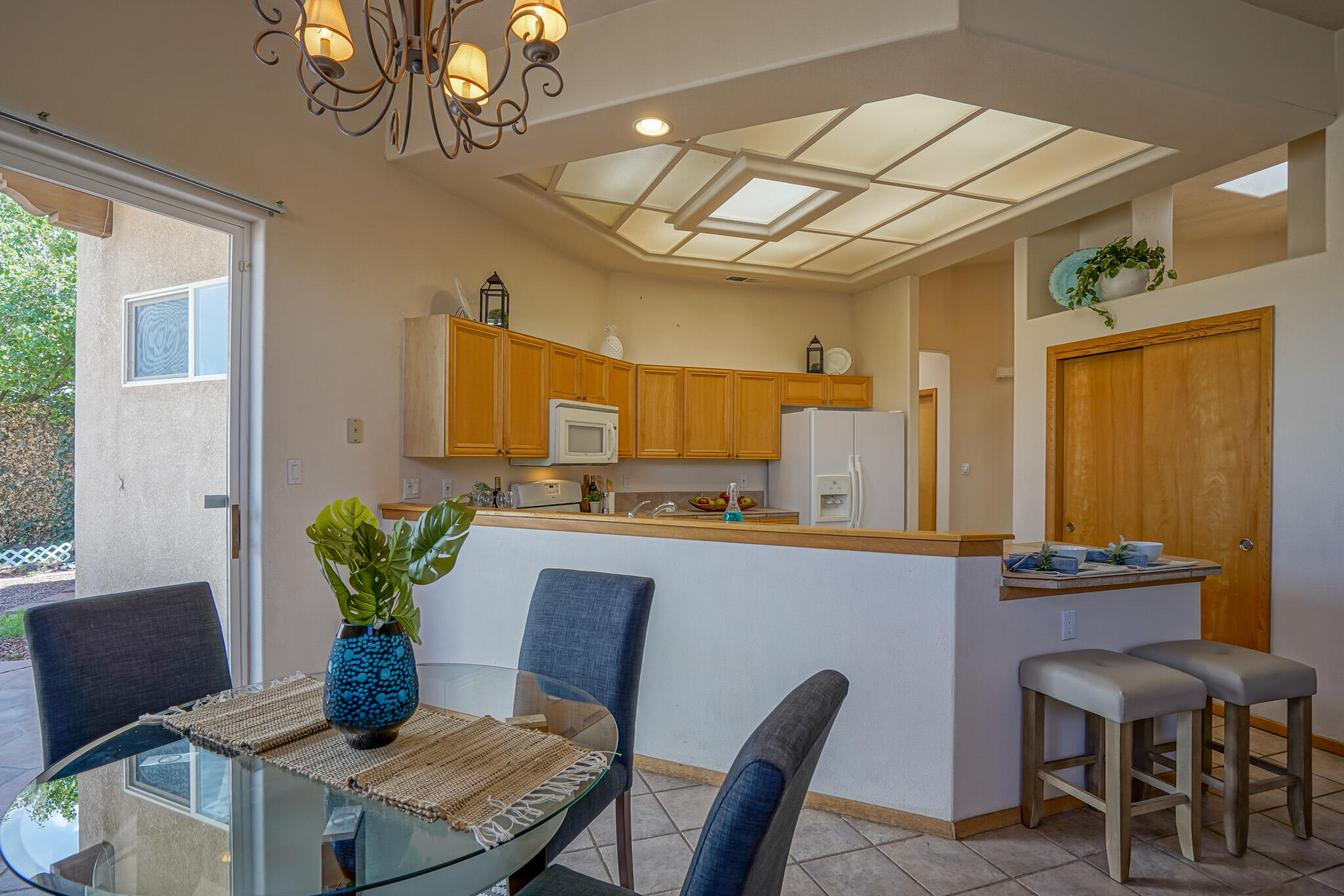 4215 NEW VISTAS Court NW