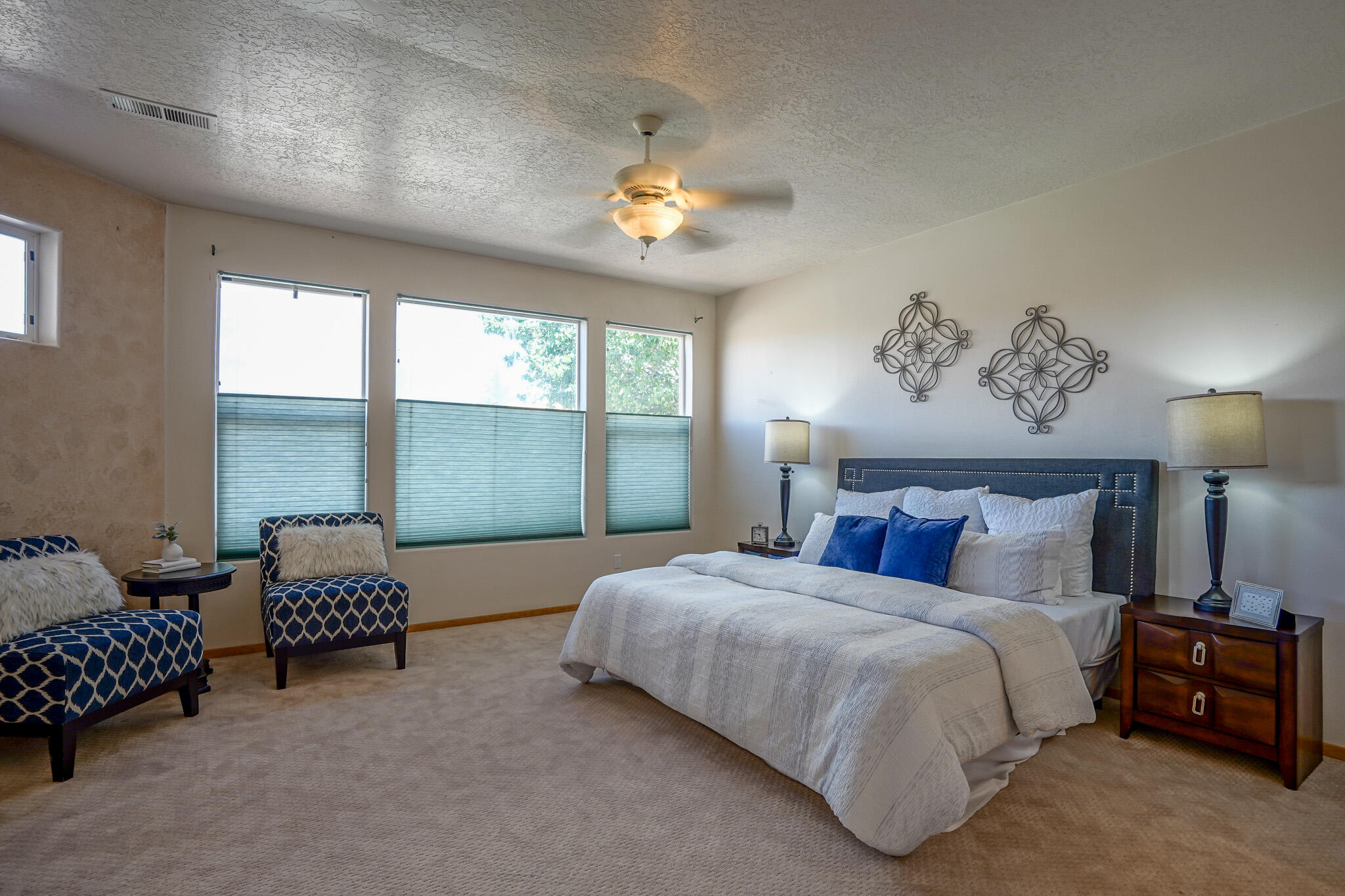 4215 NEW VISTAS Court NW