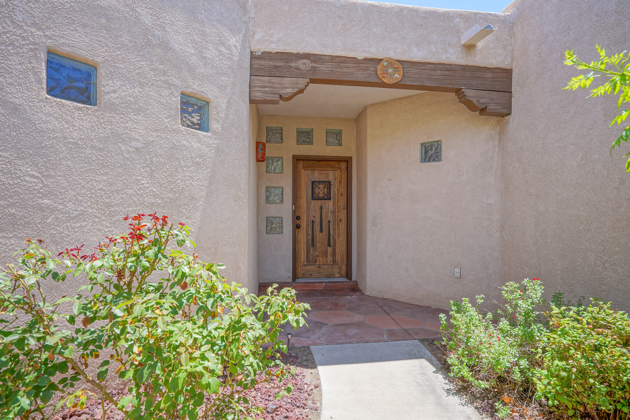 4215 NEW VISTAS Court NW