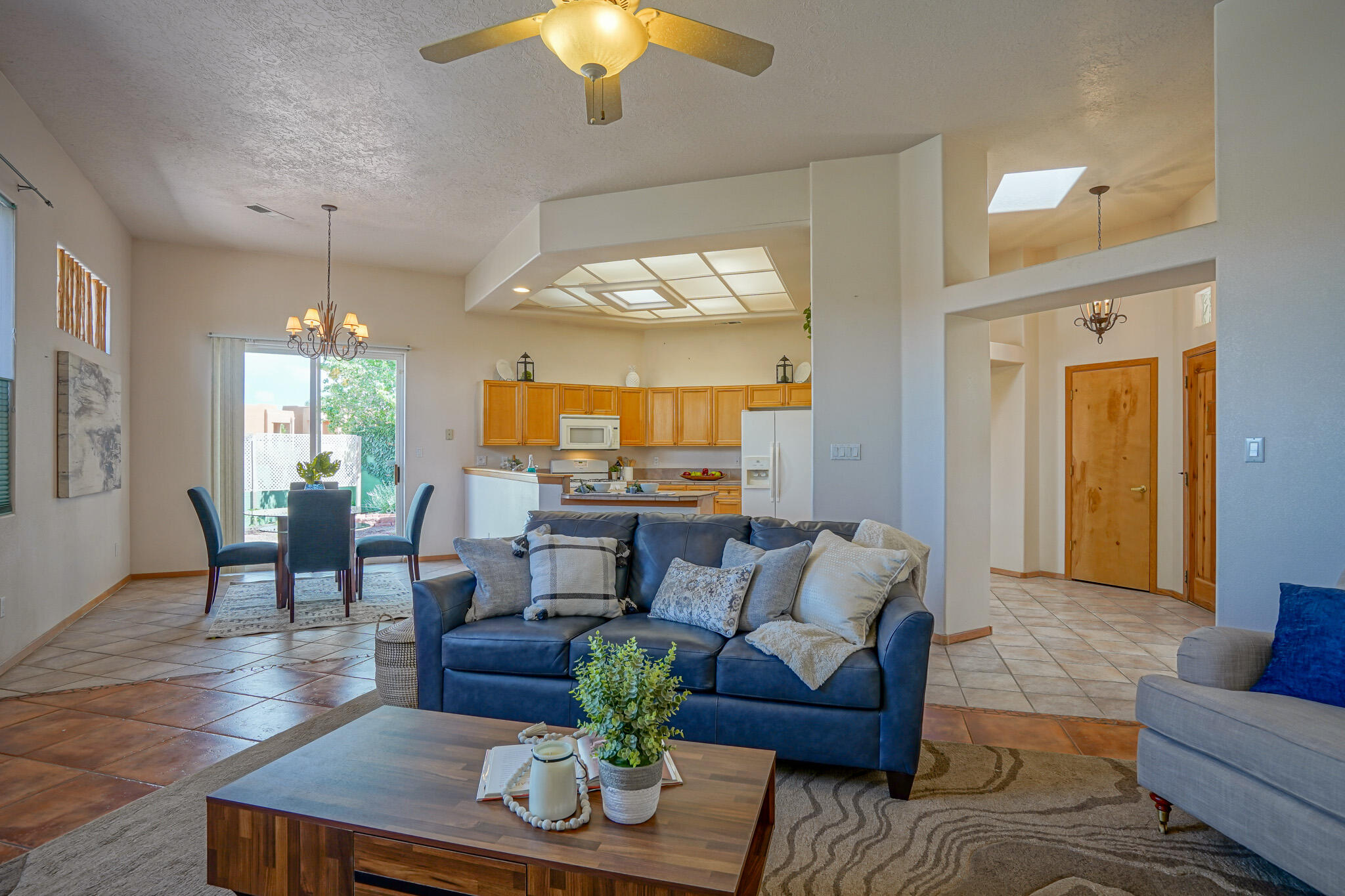 4215 NEW VISTAS Court NW