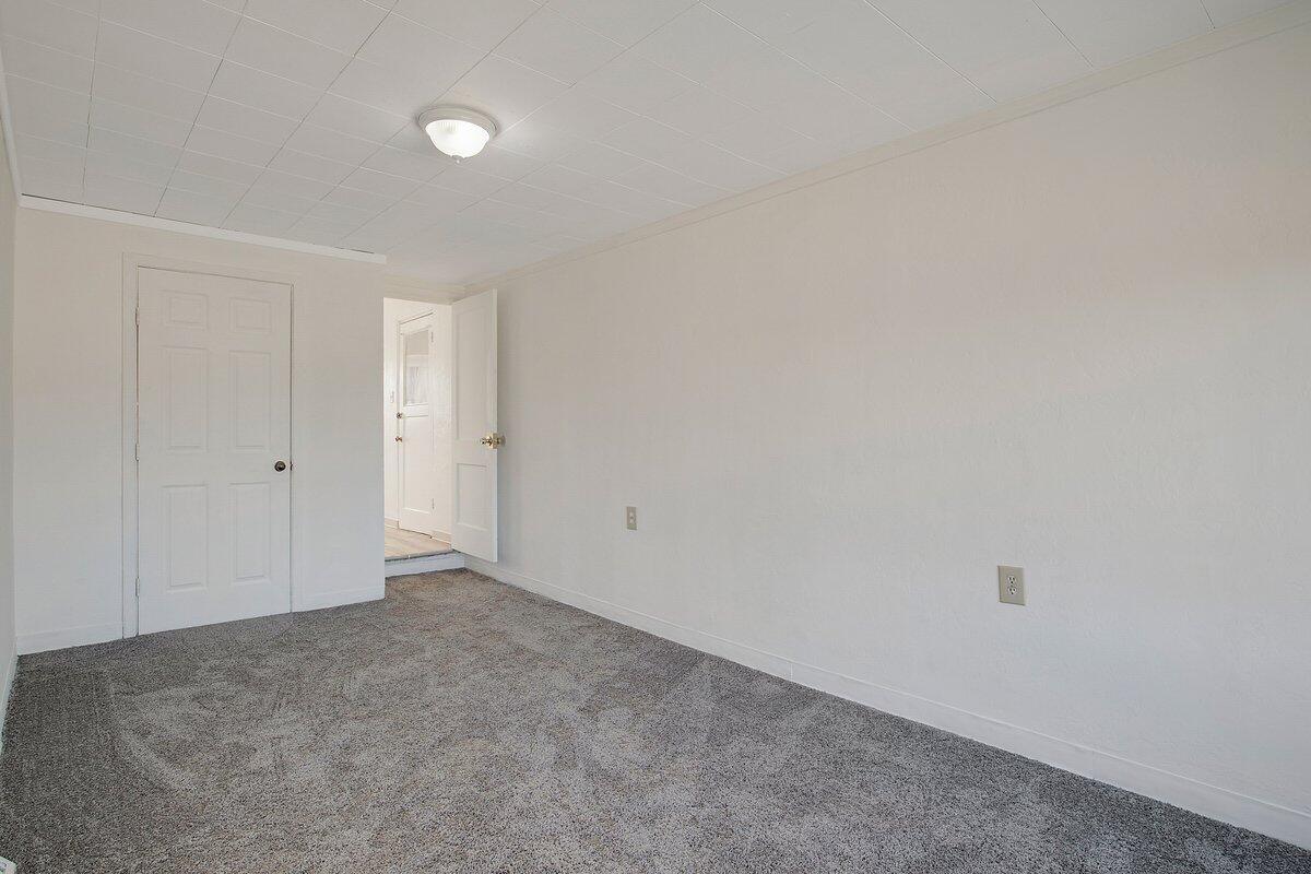 463 LOMA HERMOSA Drive NW
