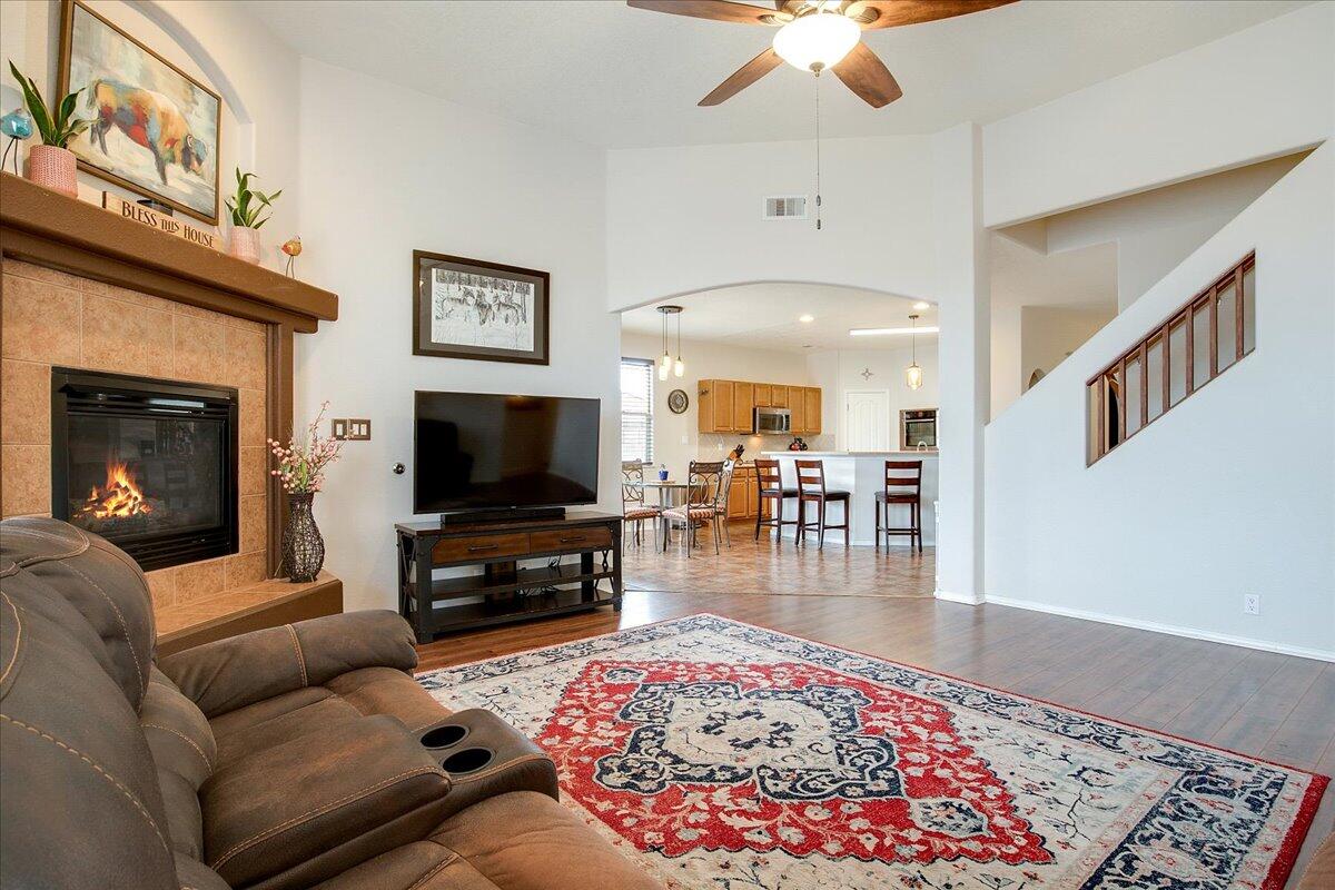 4953 DREAM DANCER Drive NE