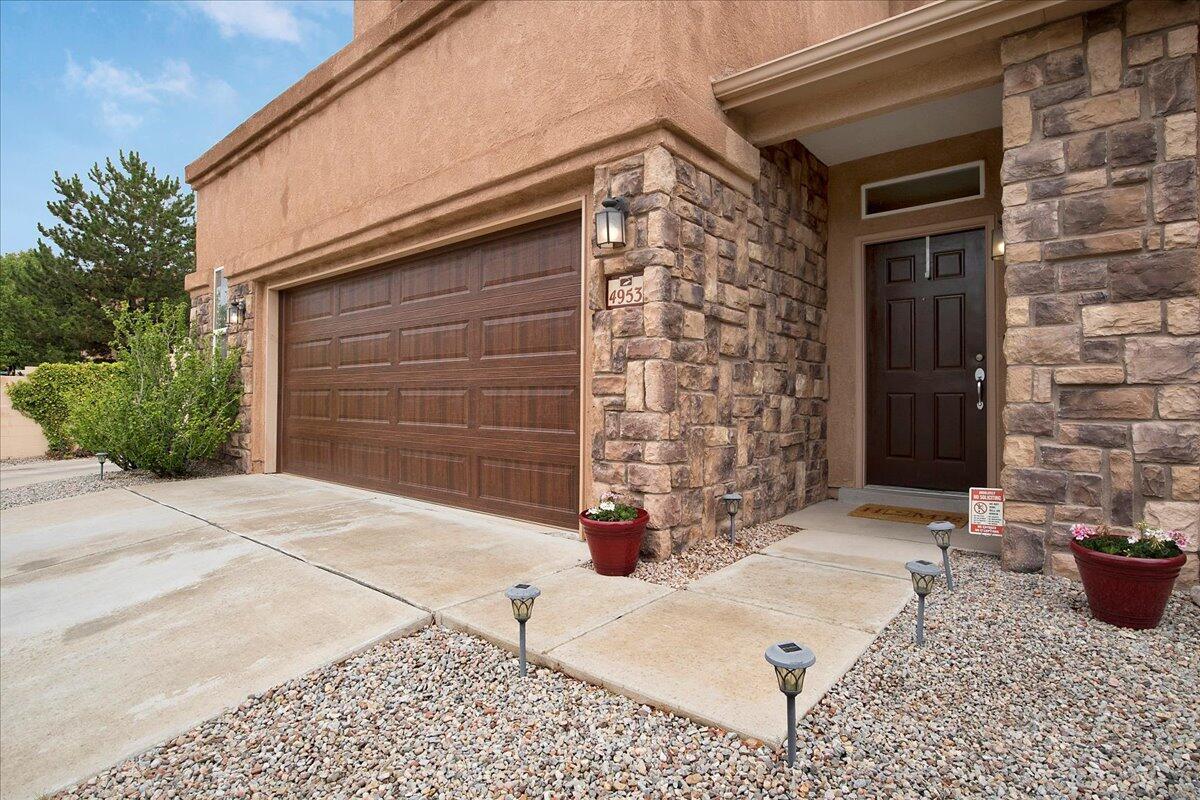 4953 DREAM DANCER Drive NE