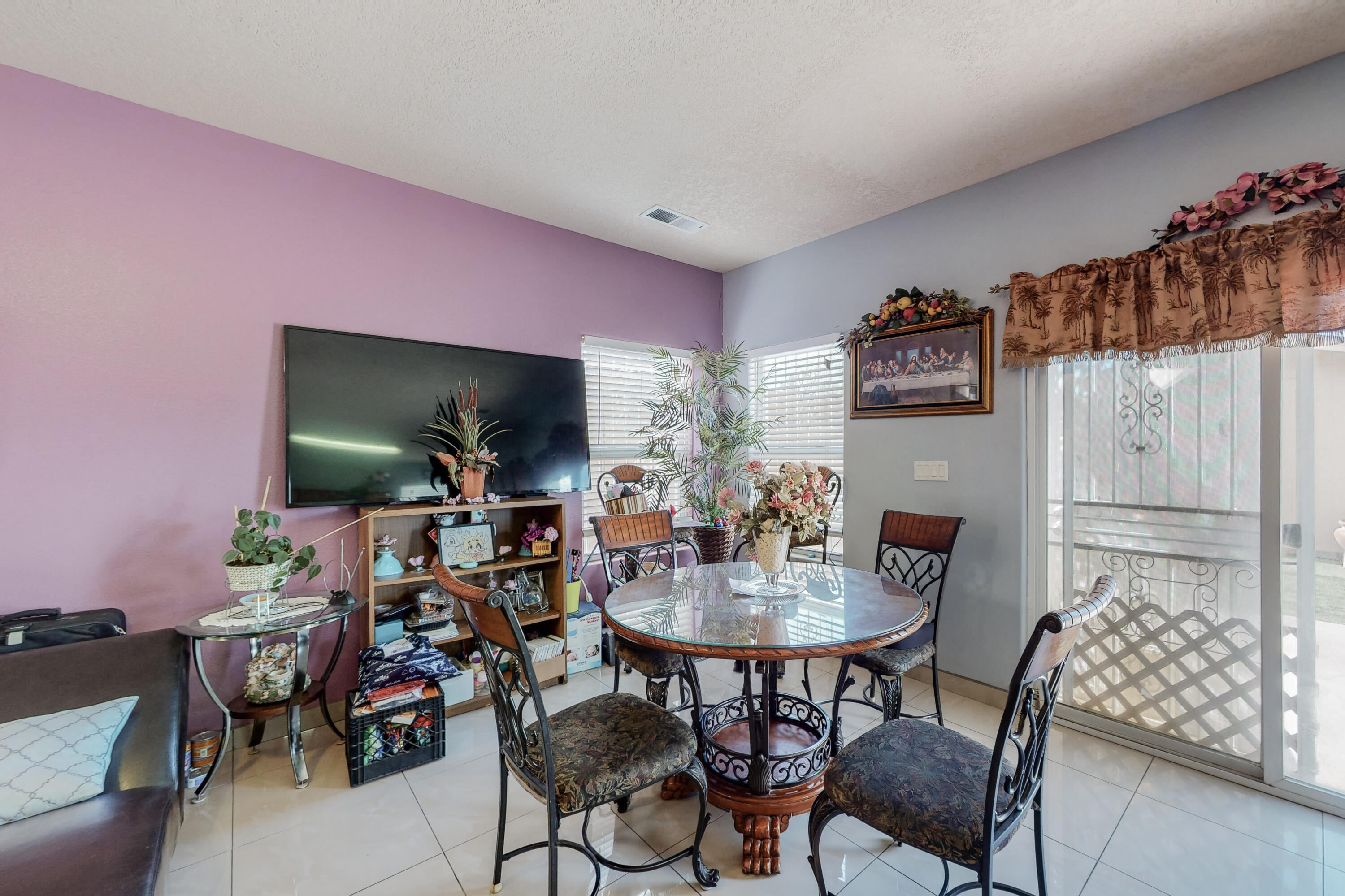 10715 CRANDALL Road SW