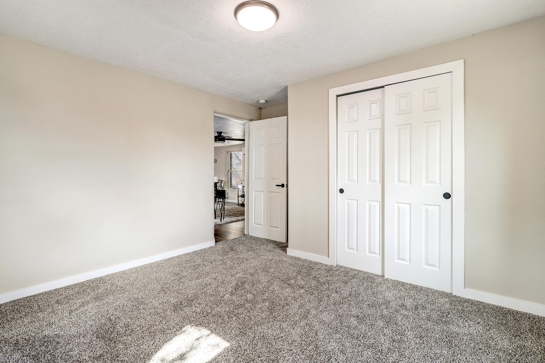 5806 LETA Road NE