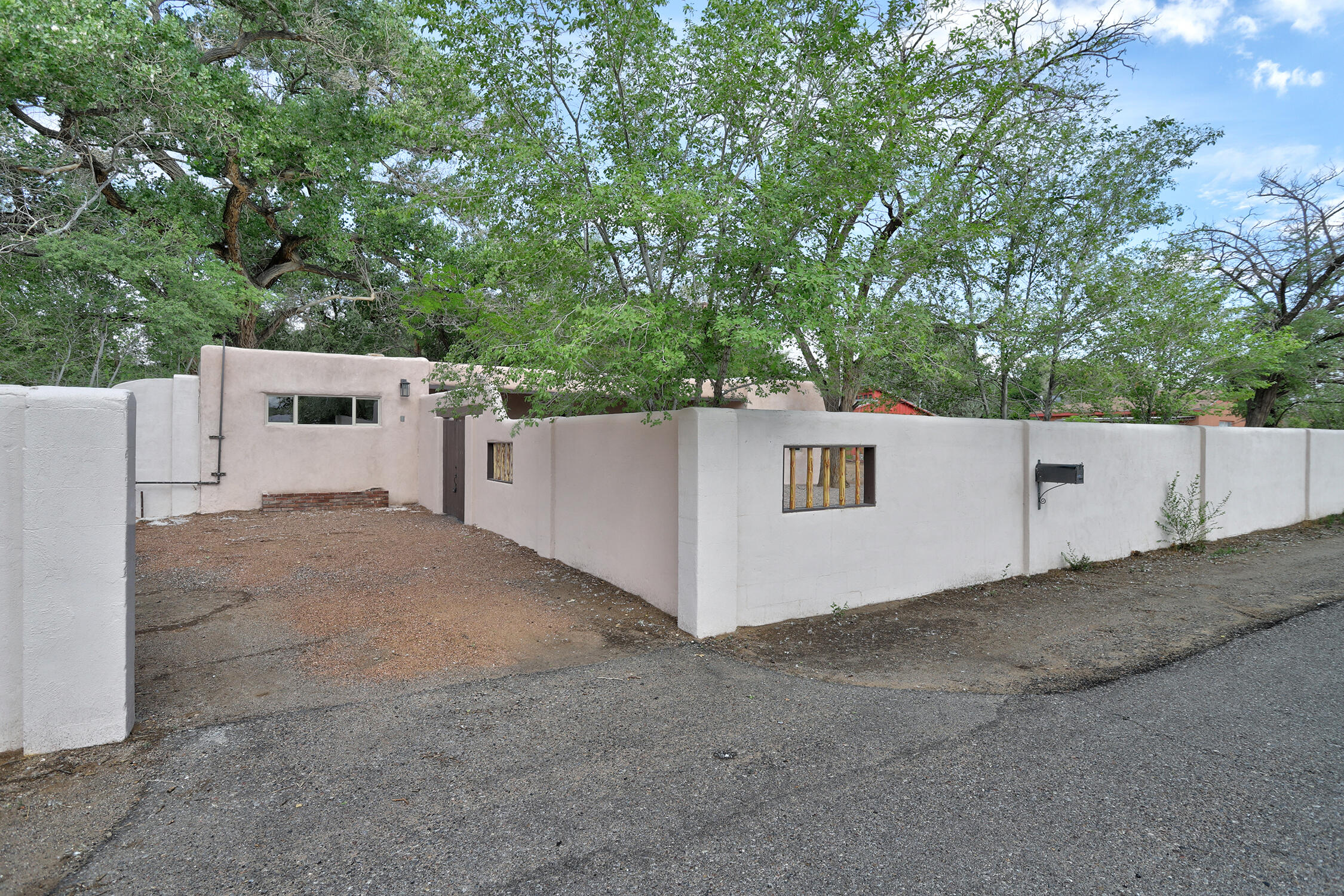 5806 LETA Road NE