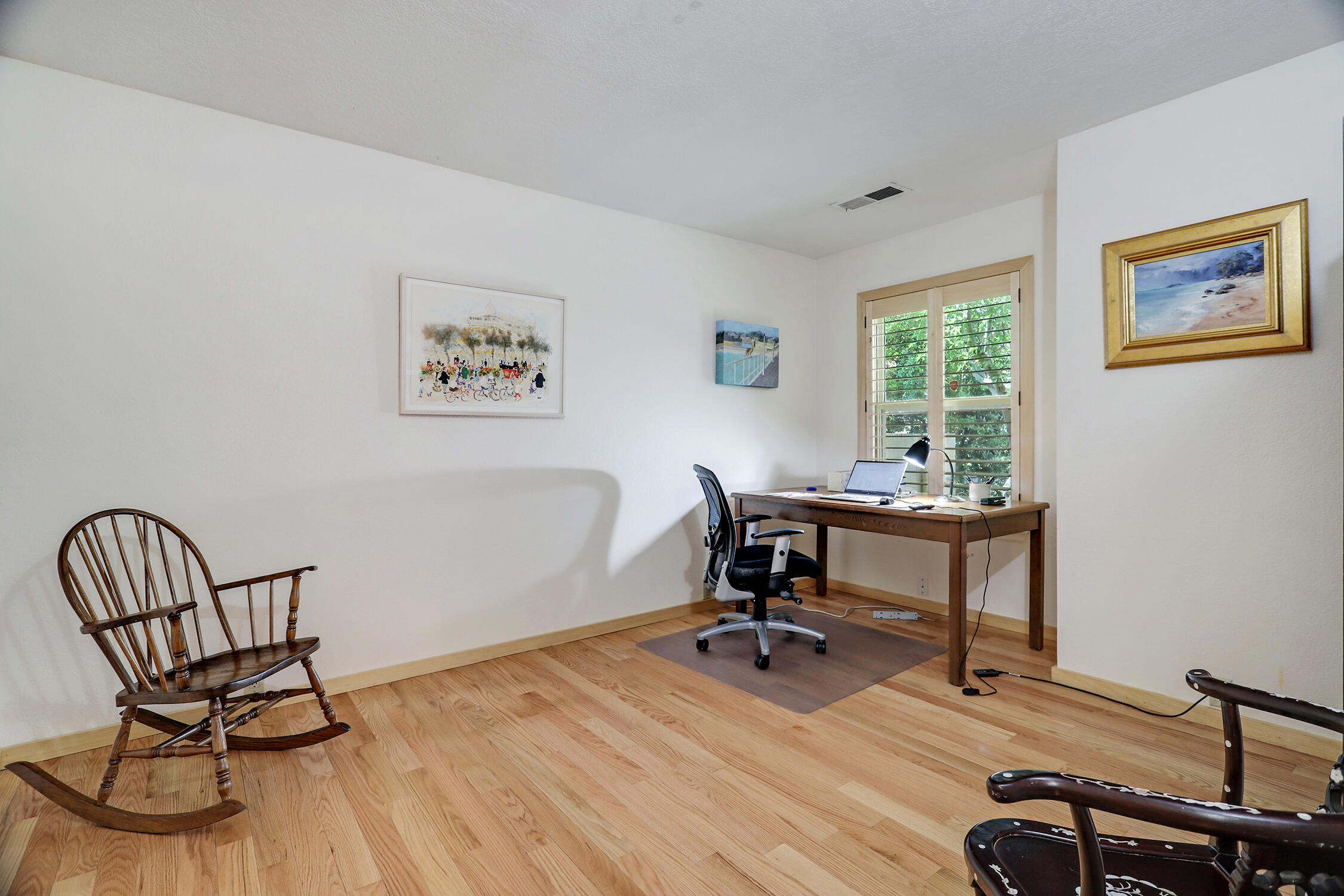 10404 SCHENLEY PARK Drive NE