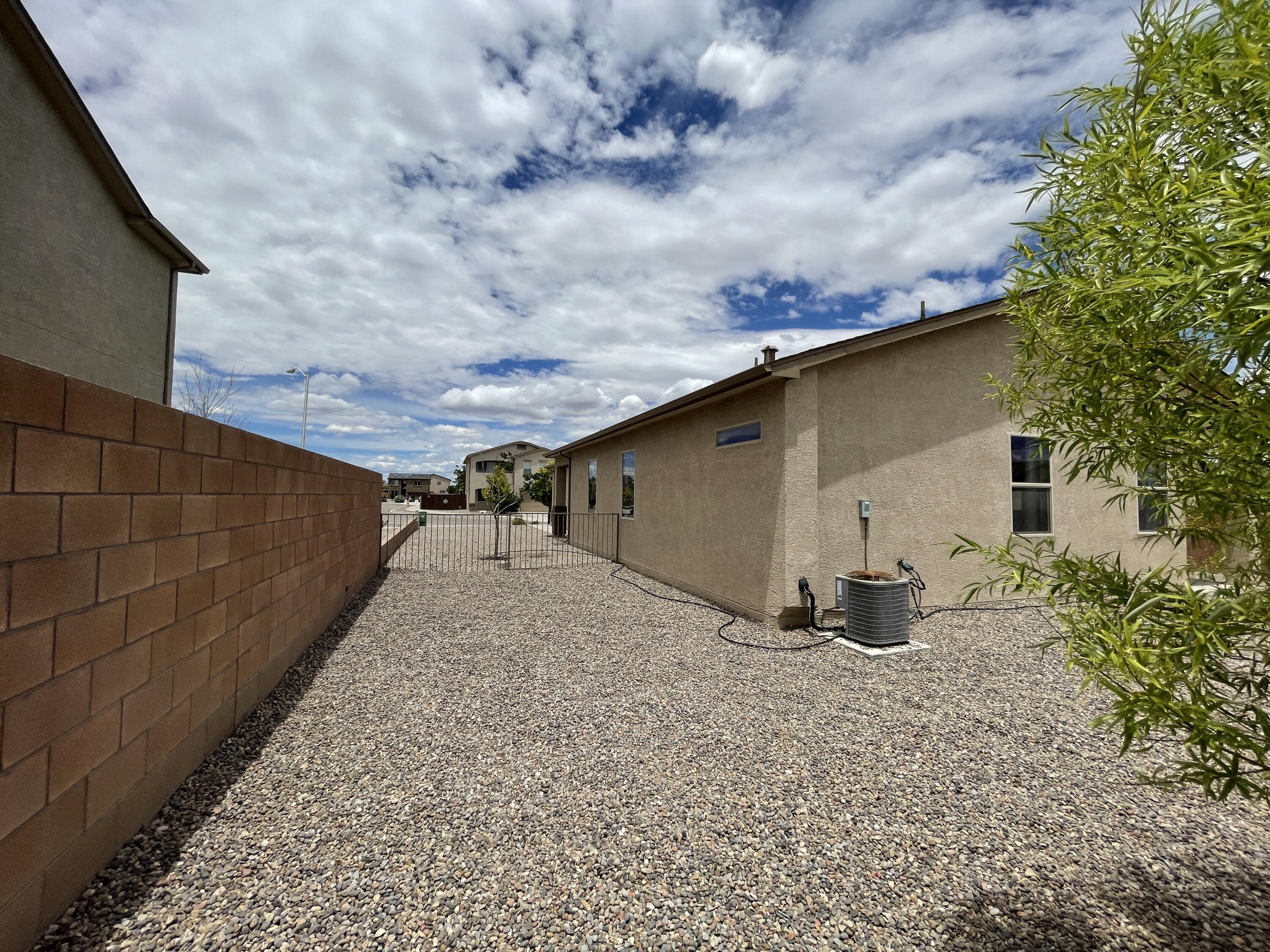 209 LANDING Trail NE