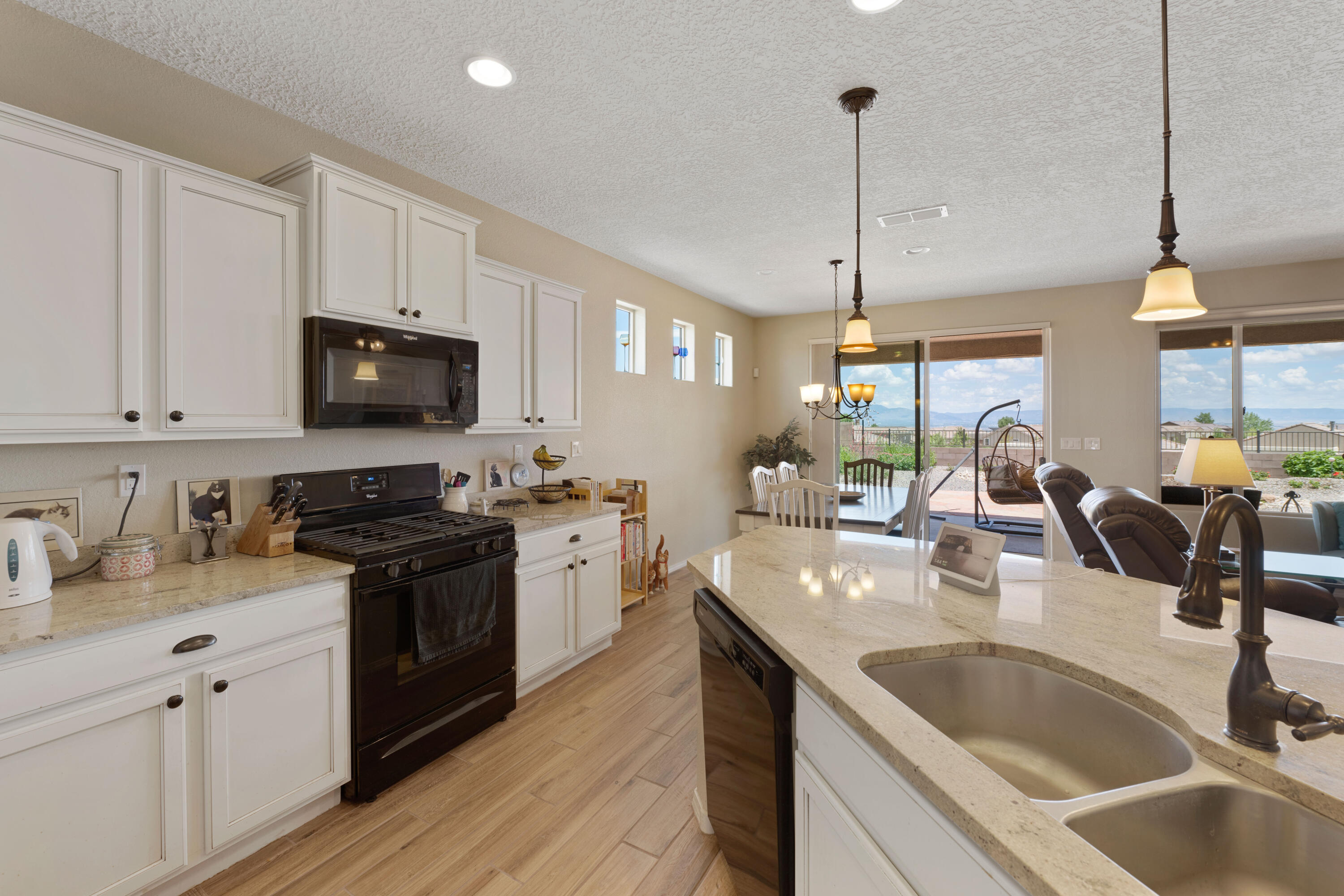2120 CAVE CREEK Lane NW