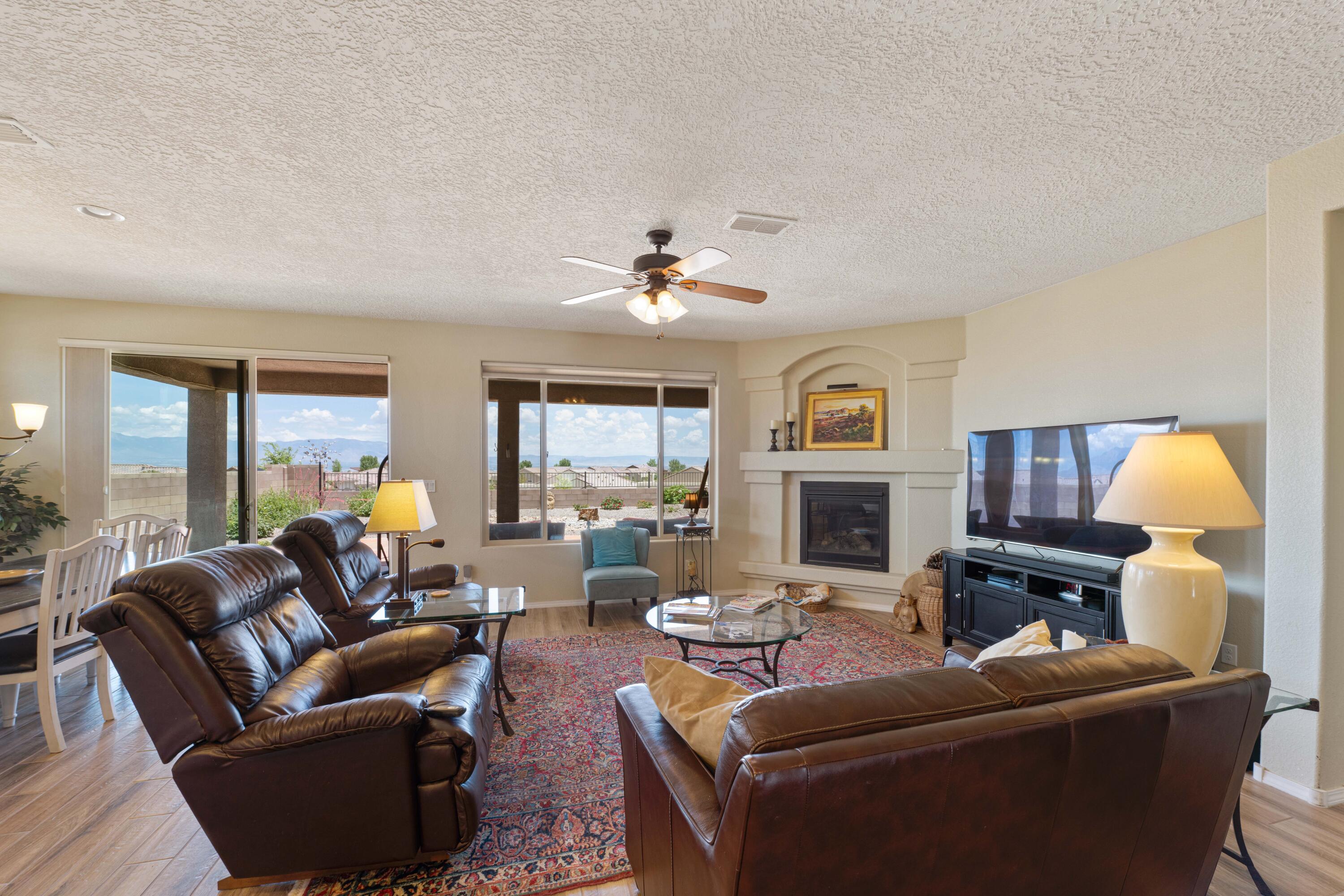 2120 CAVE CREEK Lane NW