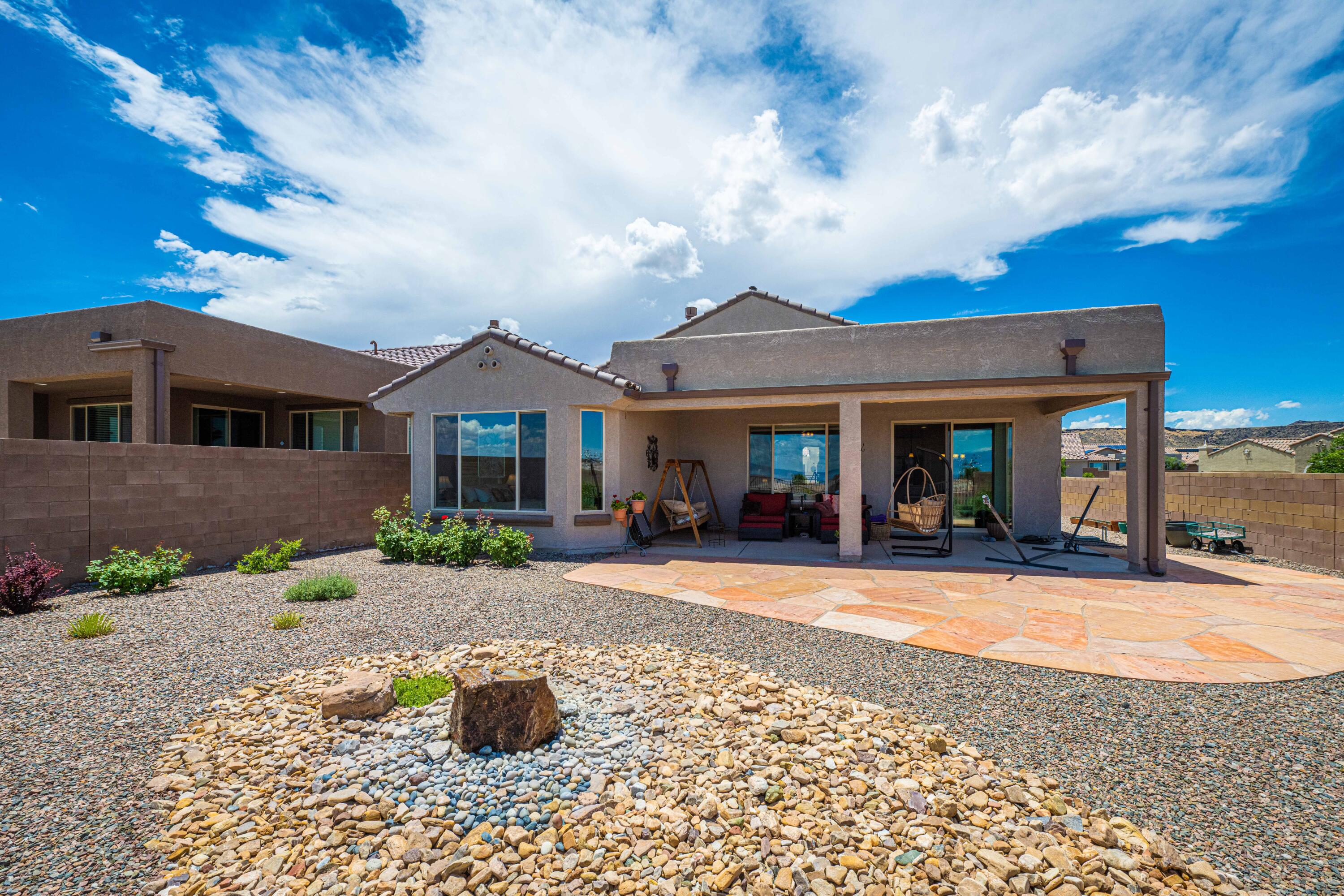 2120 CAVE CREEK Lane NW