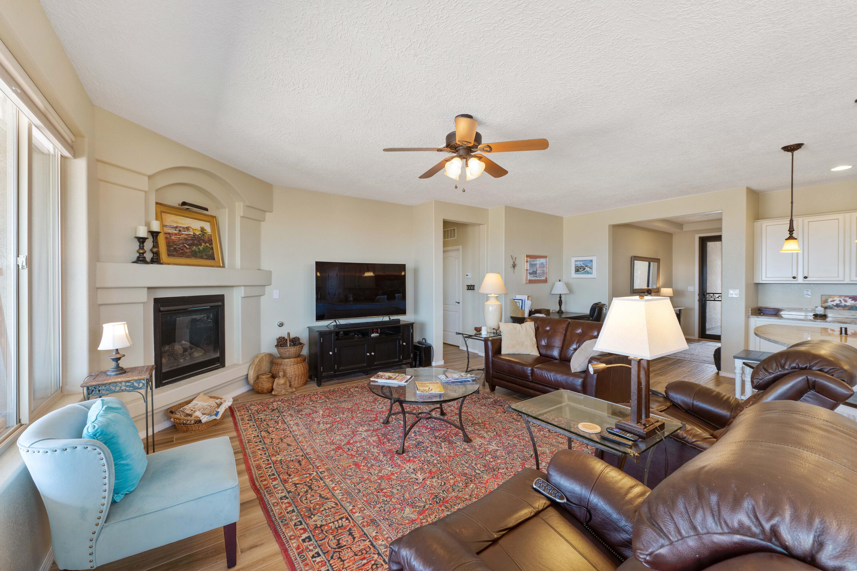 2120 CAVE CREEK Lane NW