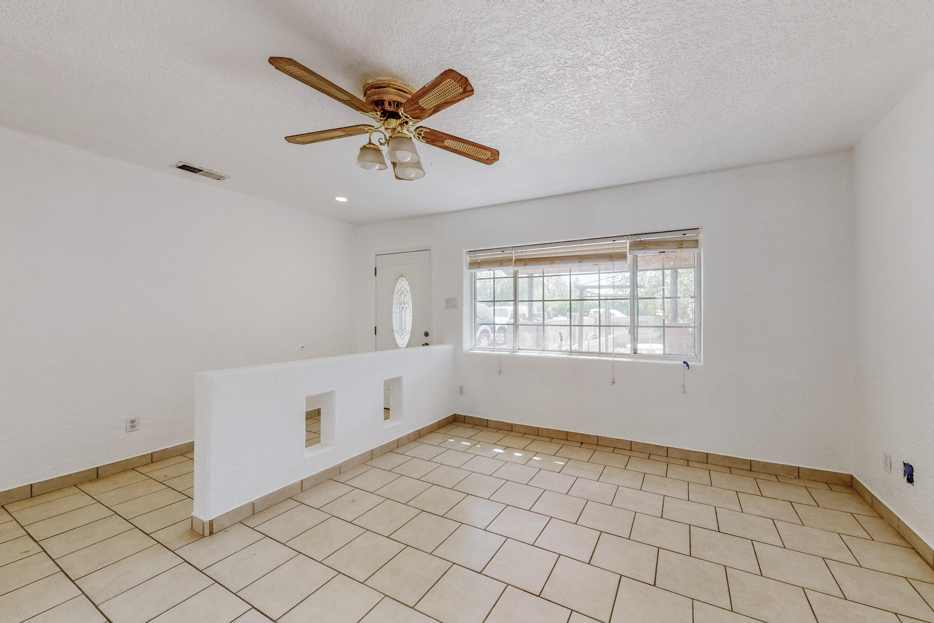 1208 Mechenbier Lane SW