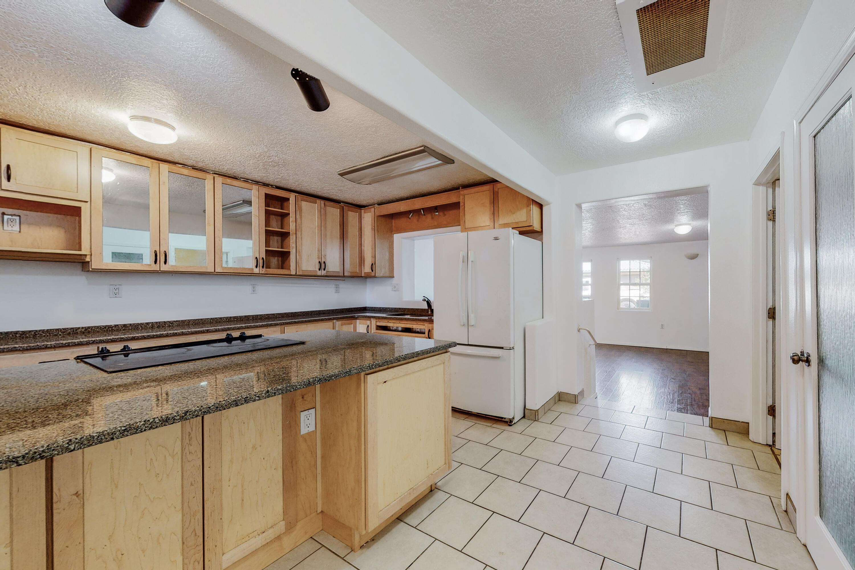 1208 Mechenbier Lane SW