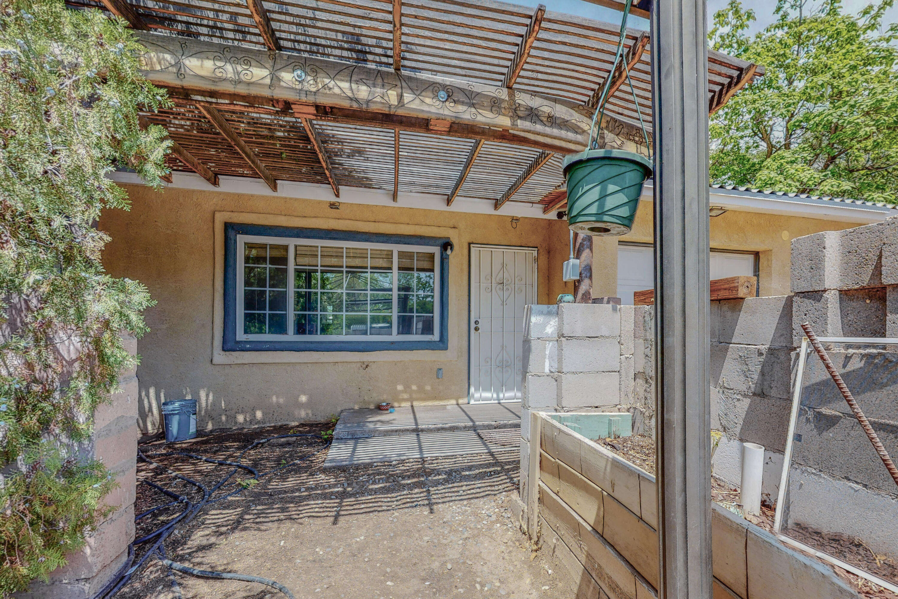 1208 Mechenbier Lane SW