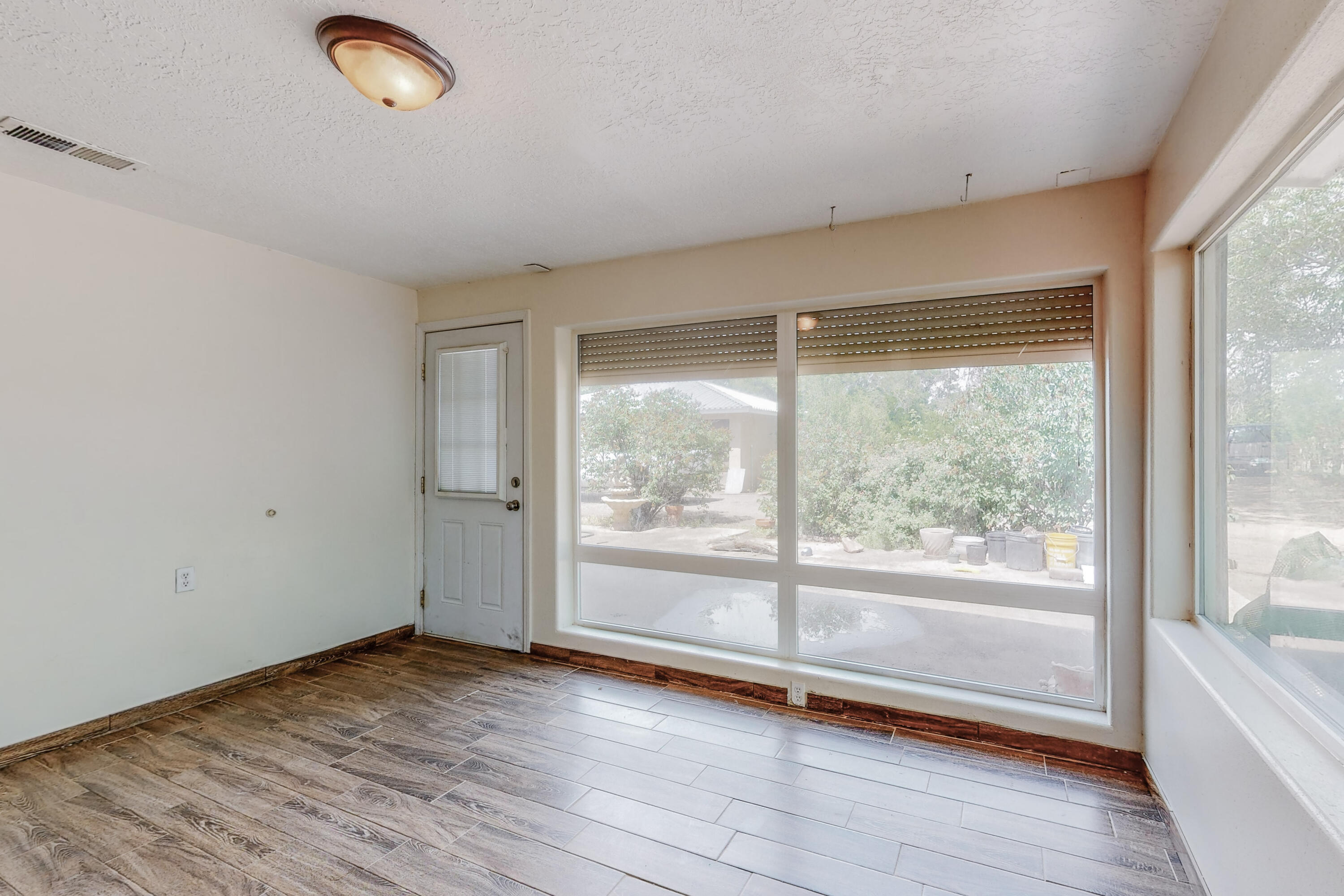 1208 Mechenbier Lane SW
