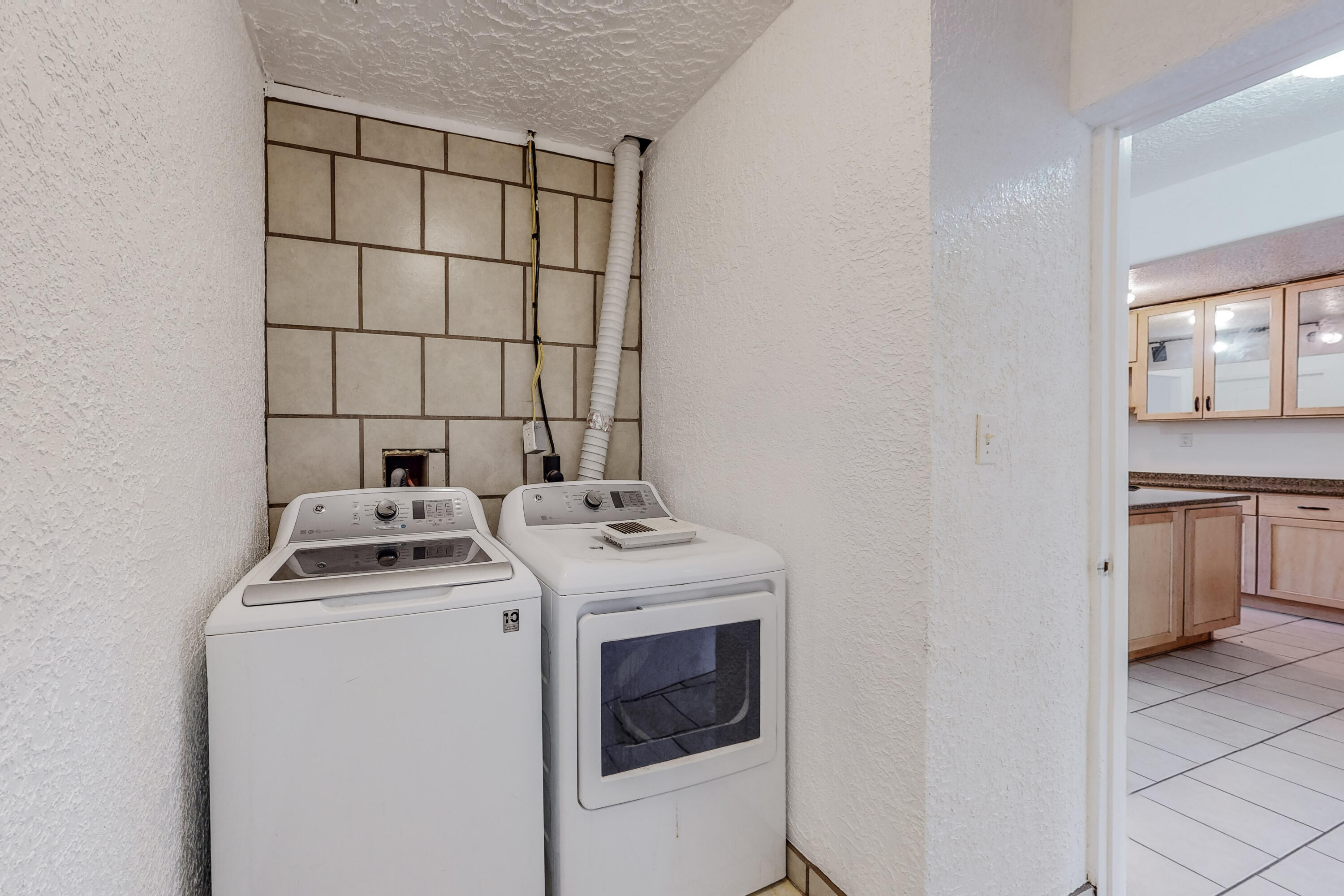1208 Mechenbier Lane SW