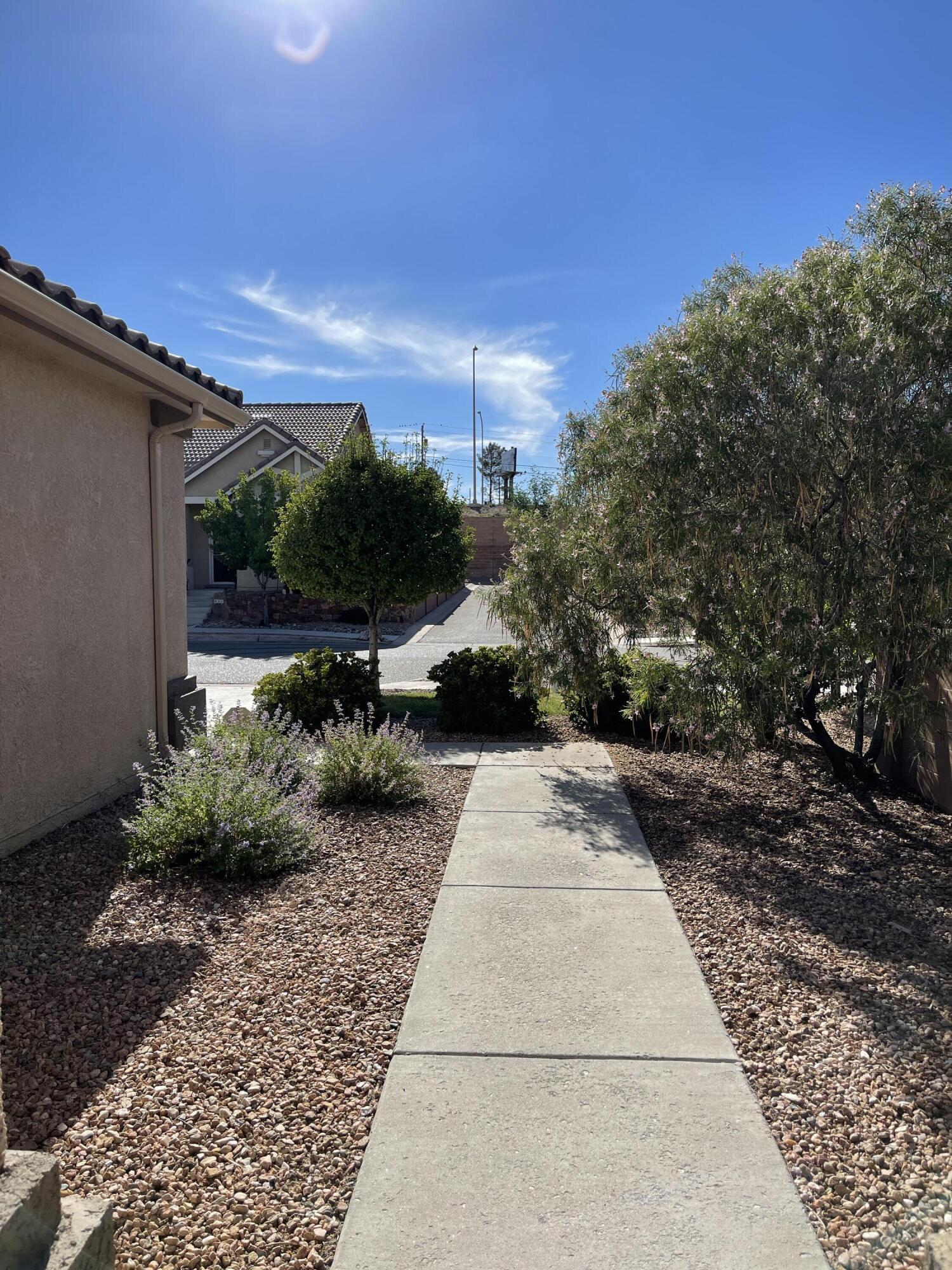 820 PALO DURO Drive NE