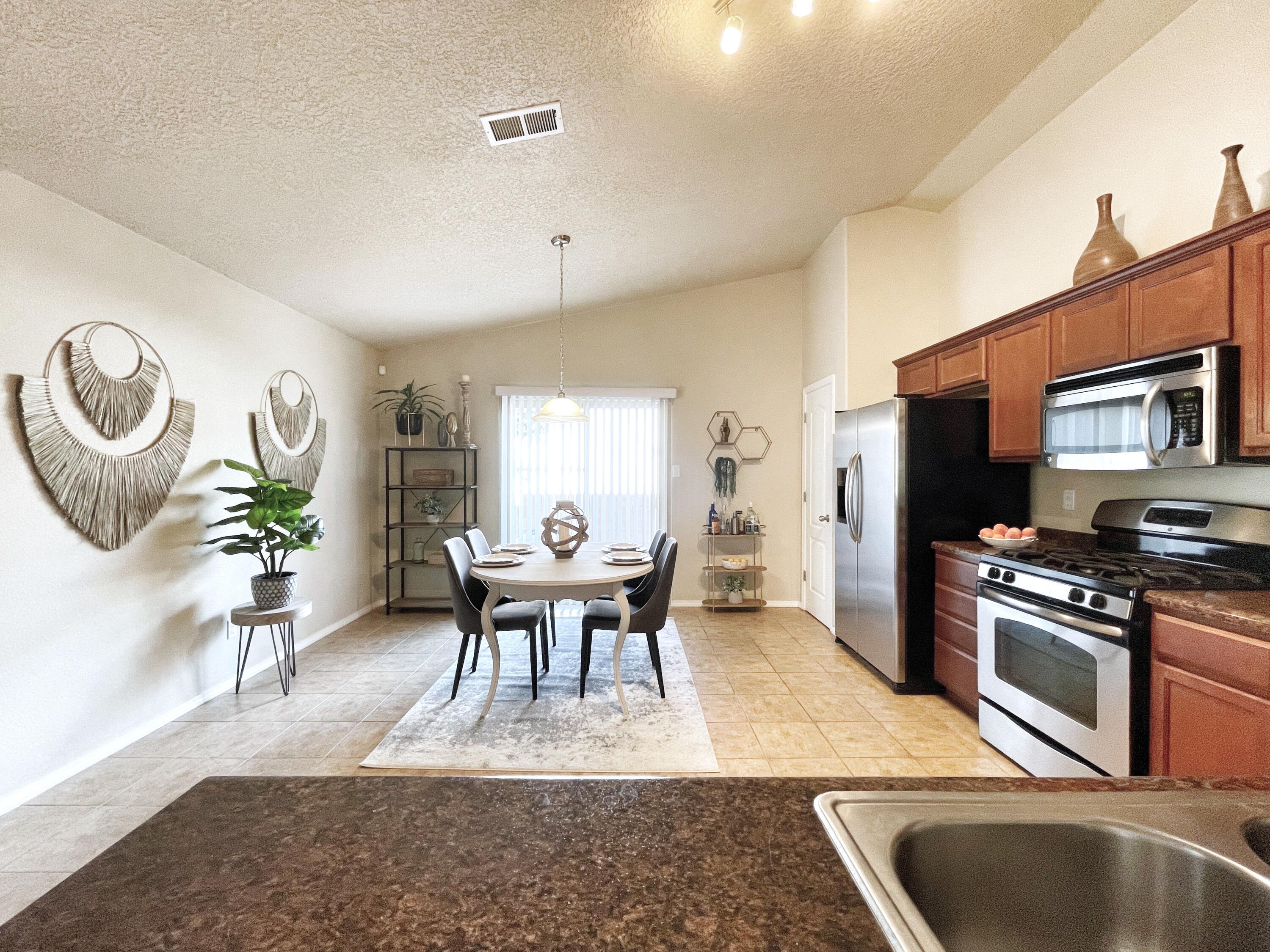 820 PALO DURO Drive NE