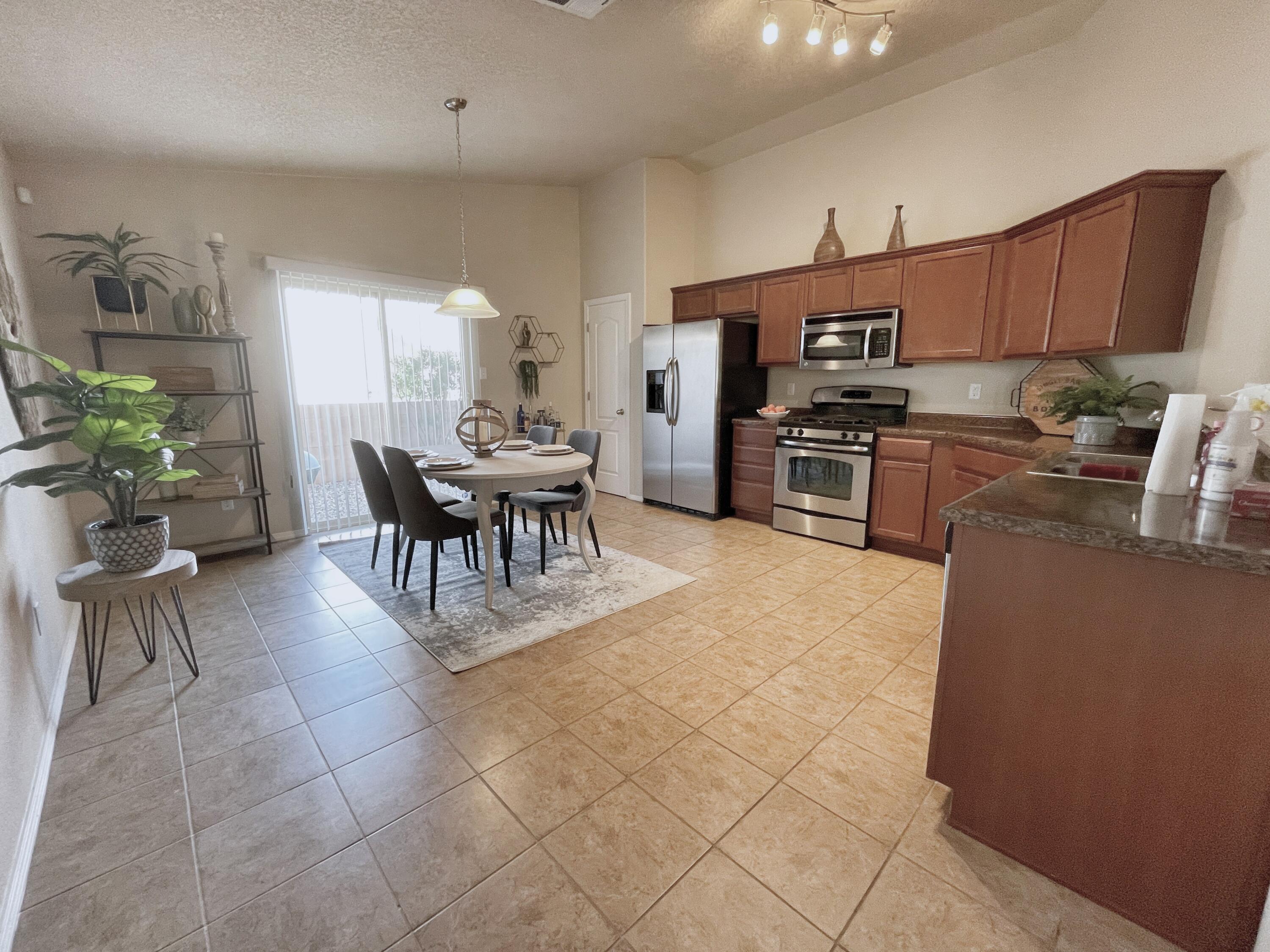 820 PALO DURO Drive NE