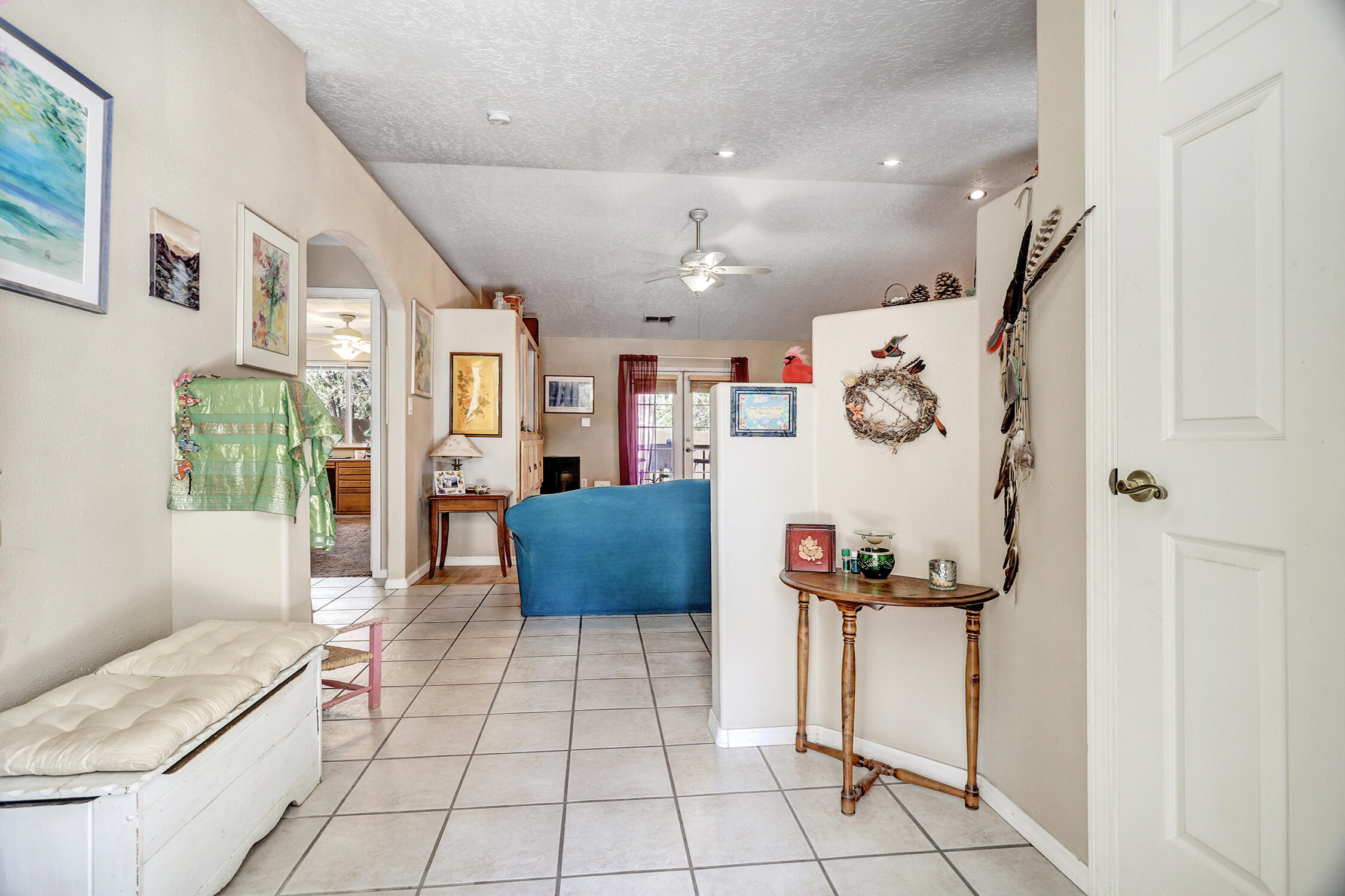 8 LONGVIEW Drive