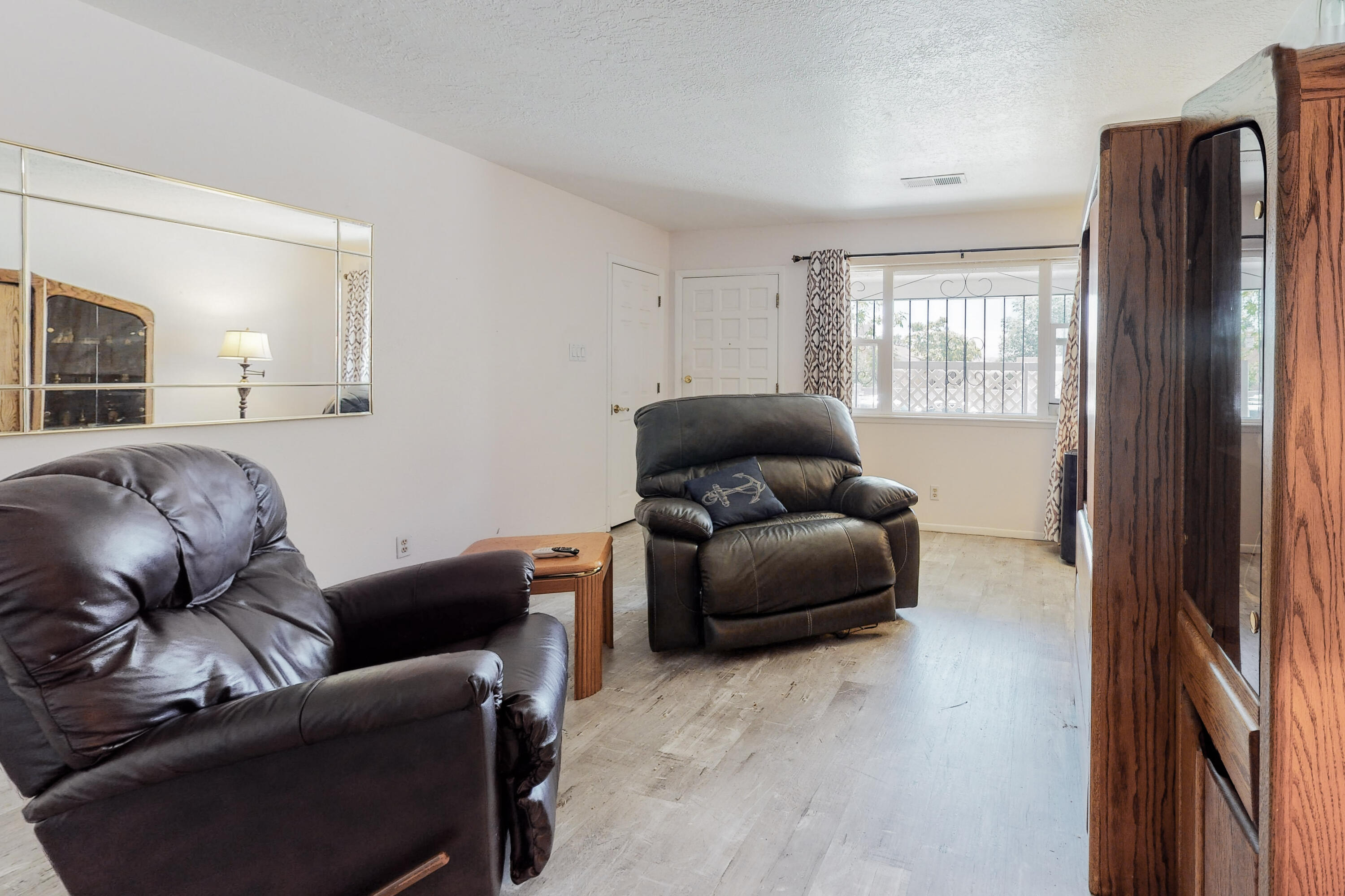 1212 Dolores Drive NW